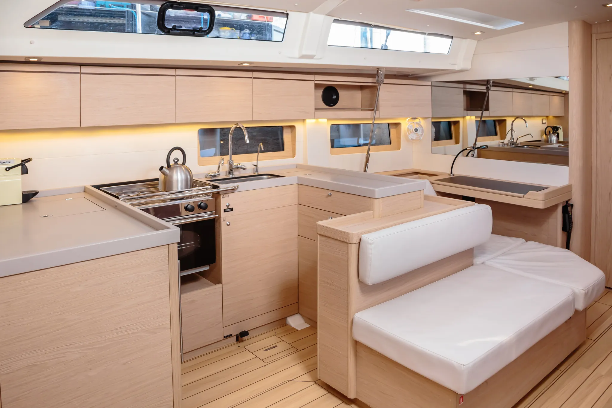 Oceanis 51.1 Maelle - Standard line — фотография яхты 5