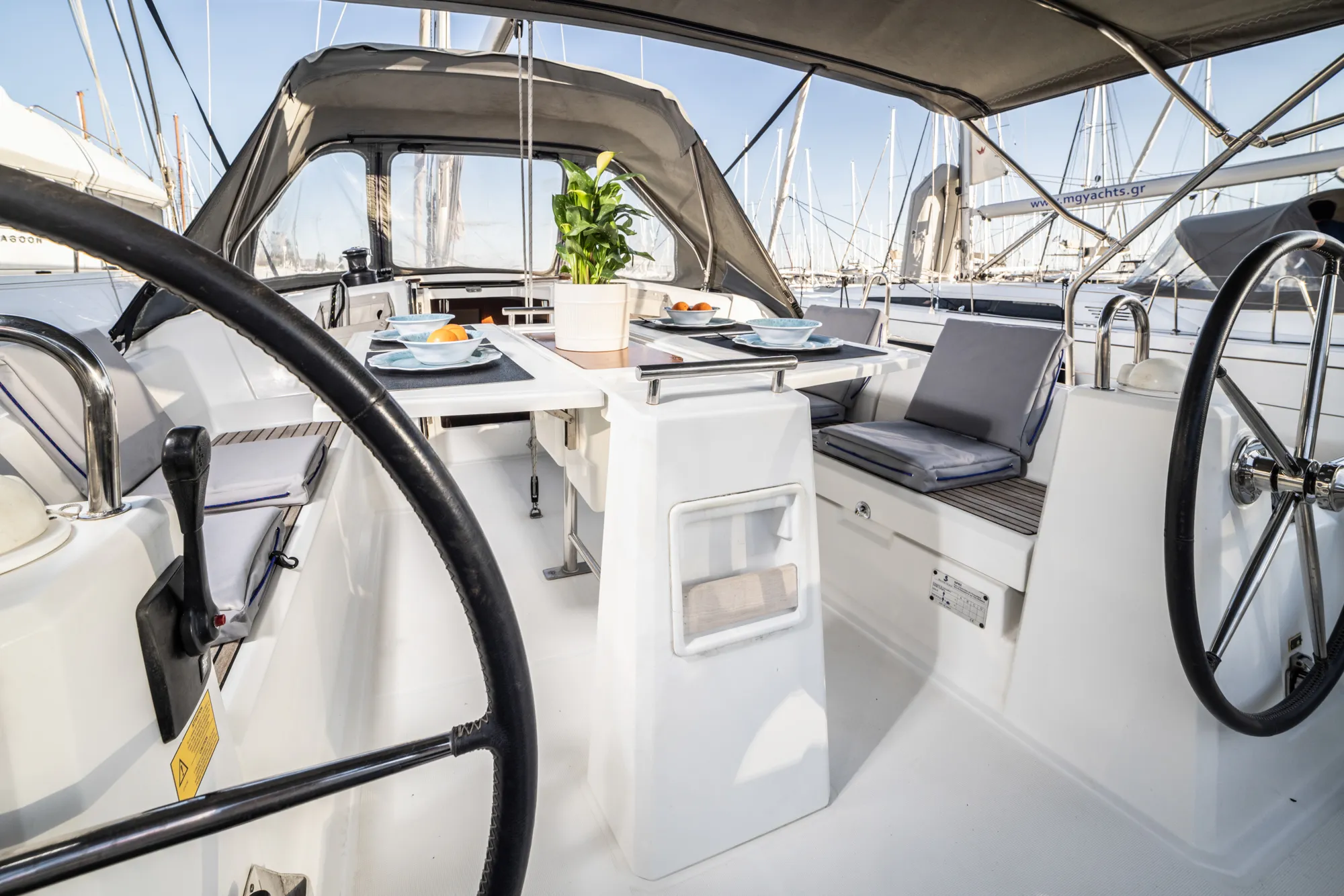 Oceanis 38.1 Rania — фотография яхты 11