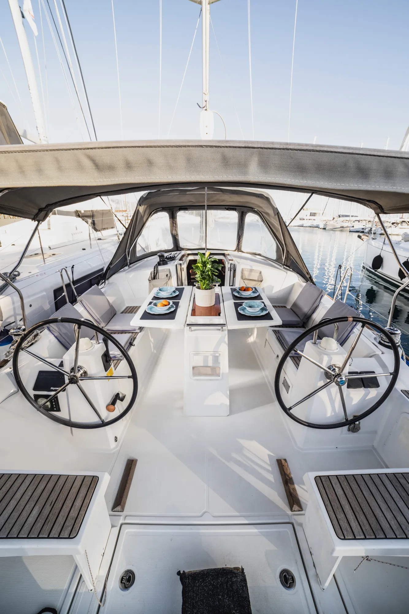 Oceanis 38.1 Rania — фотография яхты 5
