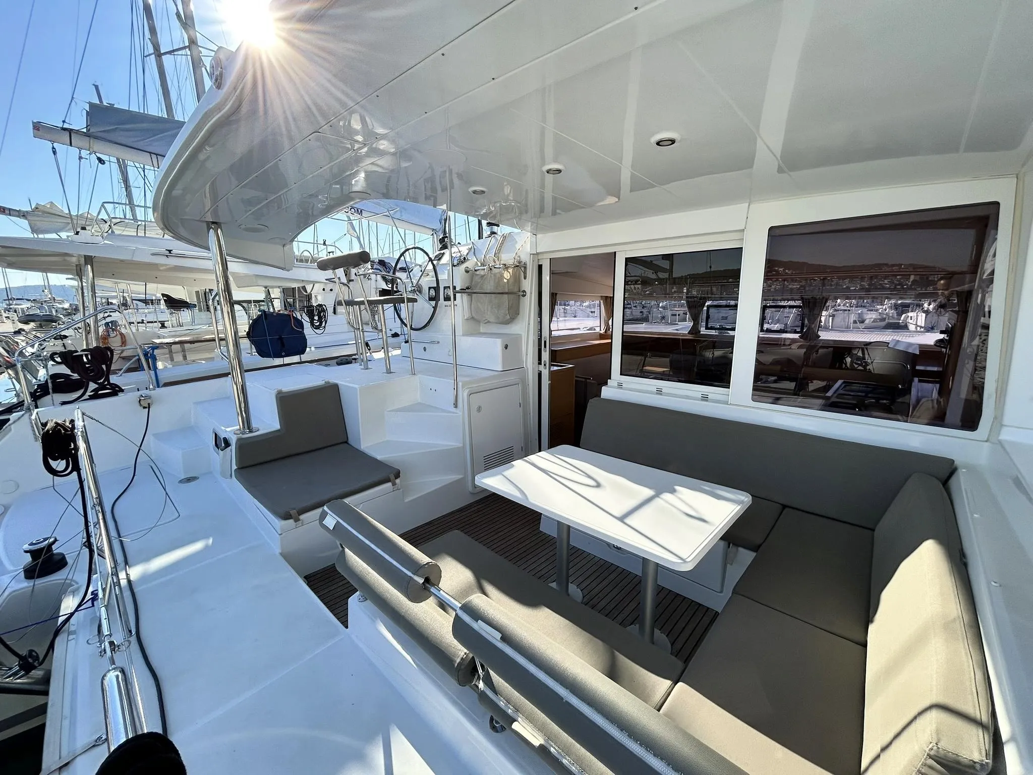 Lagoon 400 S2 AQUADANCER — fotografie jachty 2
