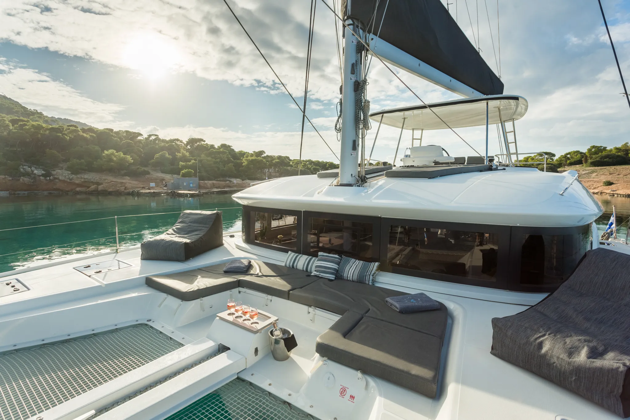 Lagoon 51 JEWEL — Yachtfoto 2