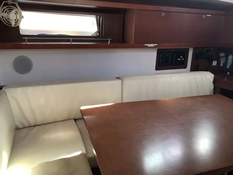Oceanis 45 Alboran XXXIV Nini (Radazul) — jachtfoto 2