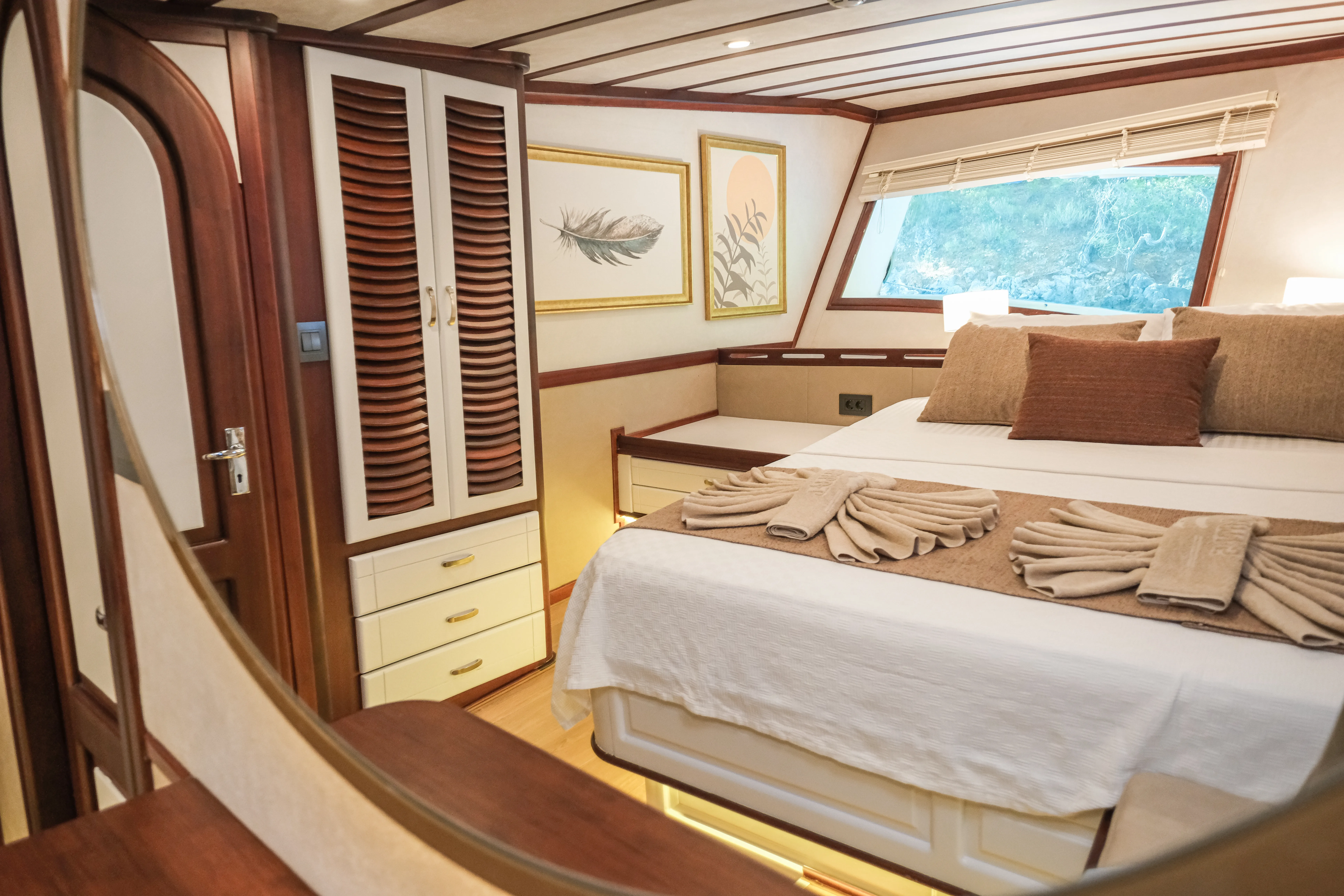 Luxury Sailing Yacht Tarkan 5 — yacht photo 11