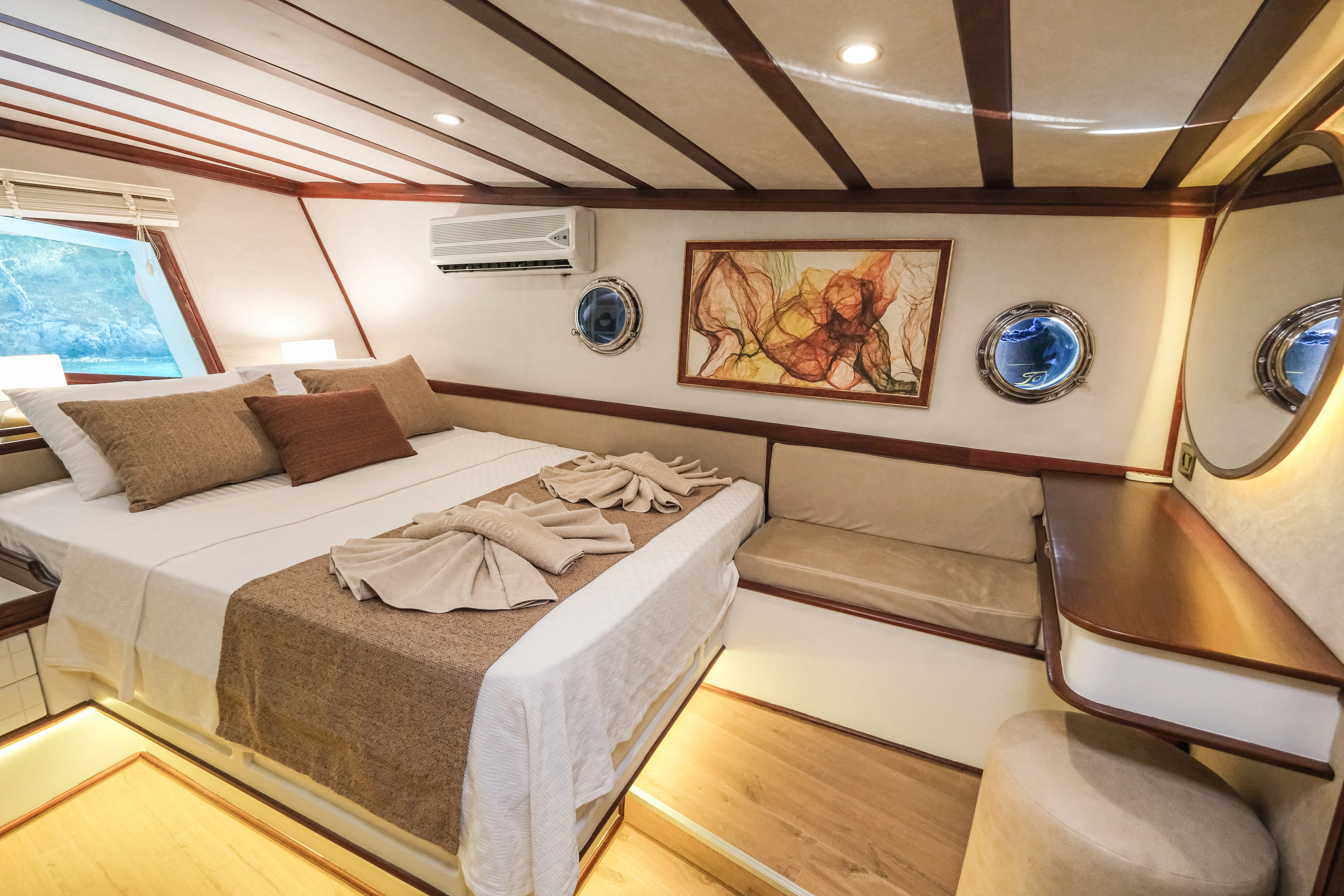 Luxury Sailing Yacht Tarkan 5 — yacht photo 9