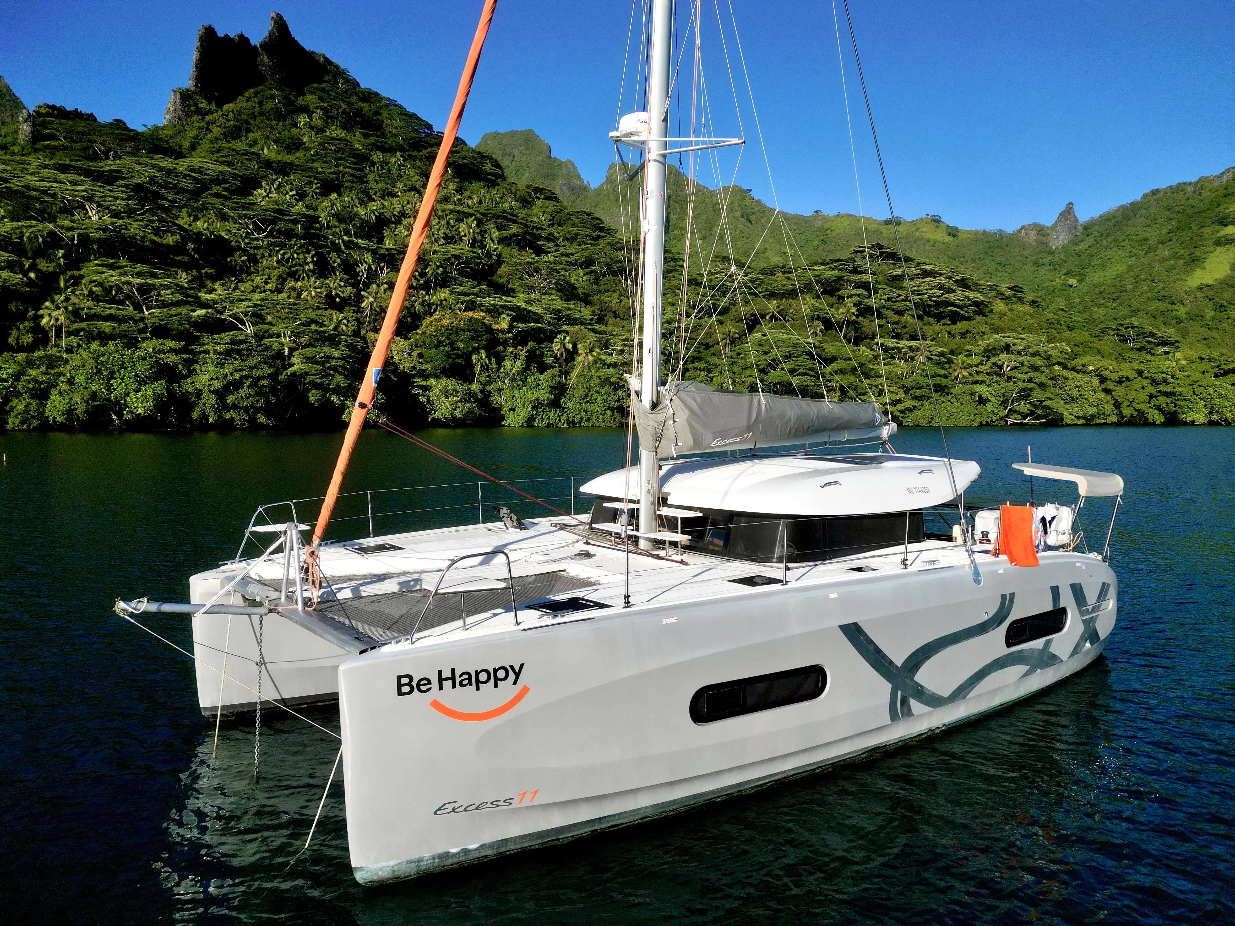 Excess 11 Be Happy — yacht photo 1
