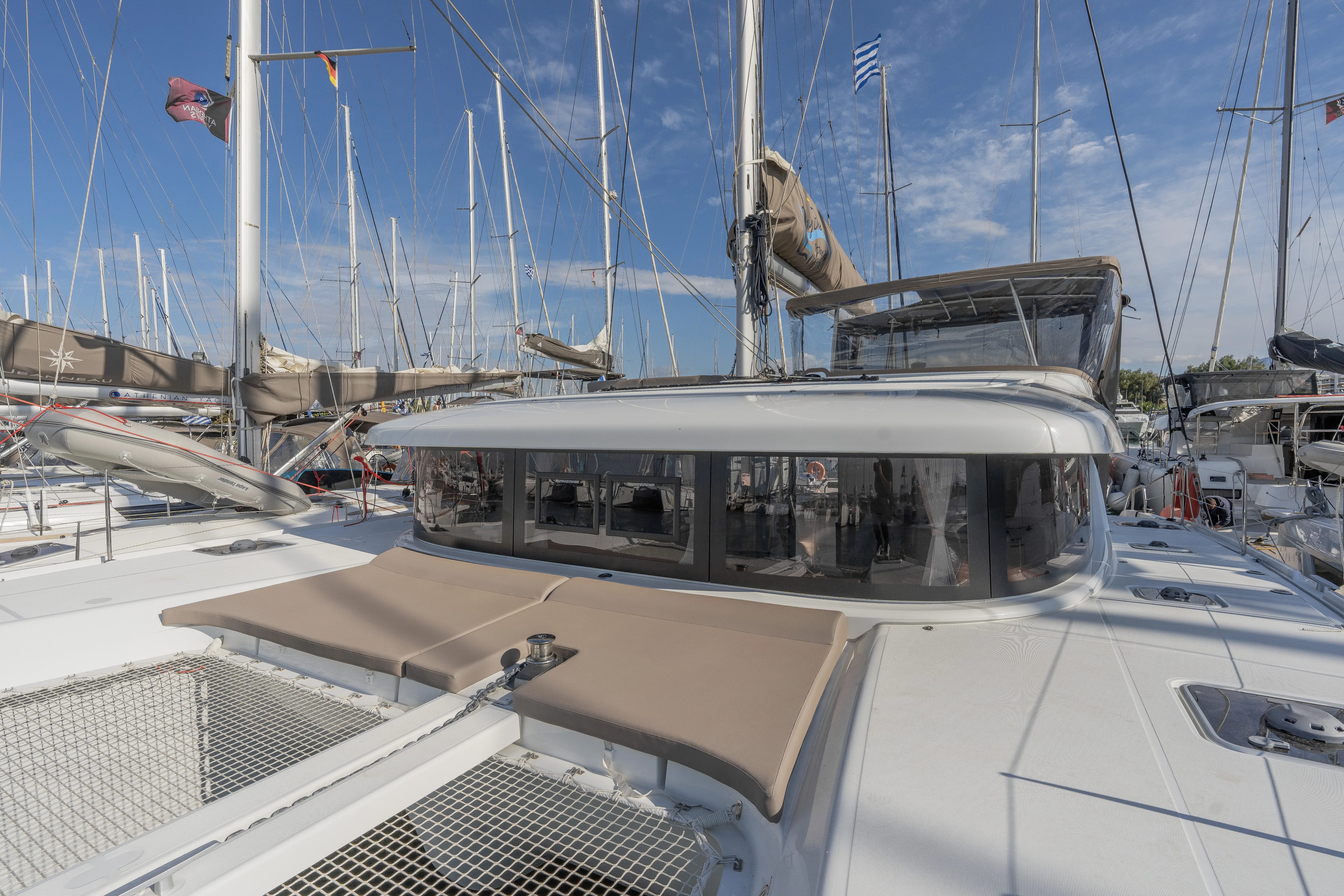 Lagoon 42 DAY ONE — yacht photo 2