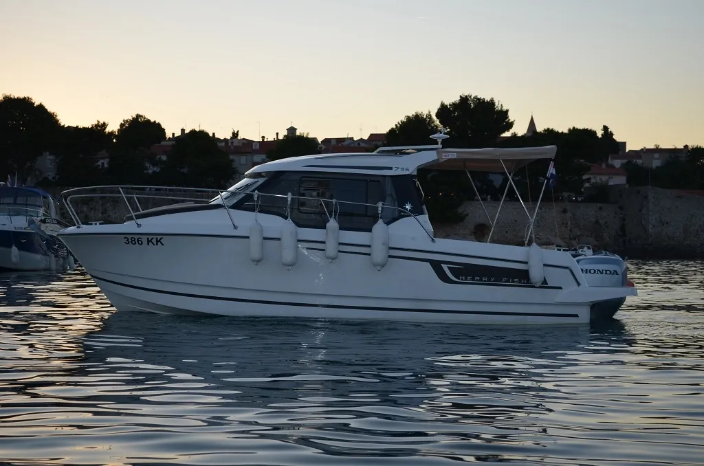 Merry Fisher 795 MF 795 — fotografia jachty 2