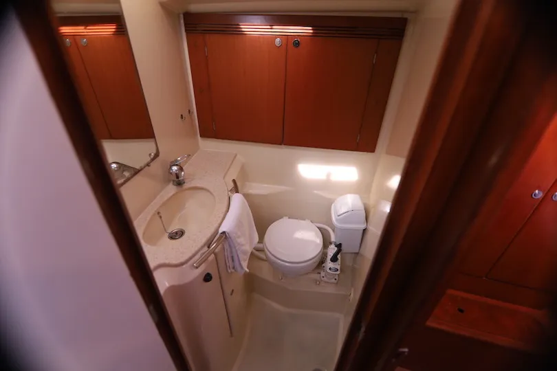 Dufour 44 Performance Arpía Barcelona — yacht photo 3