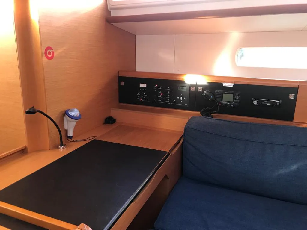 Sun Odyssey 519 Alboran Bourbon (Las Galletas) — jachtfoto 2