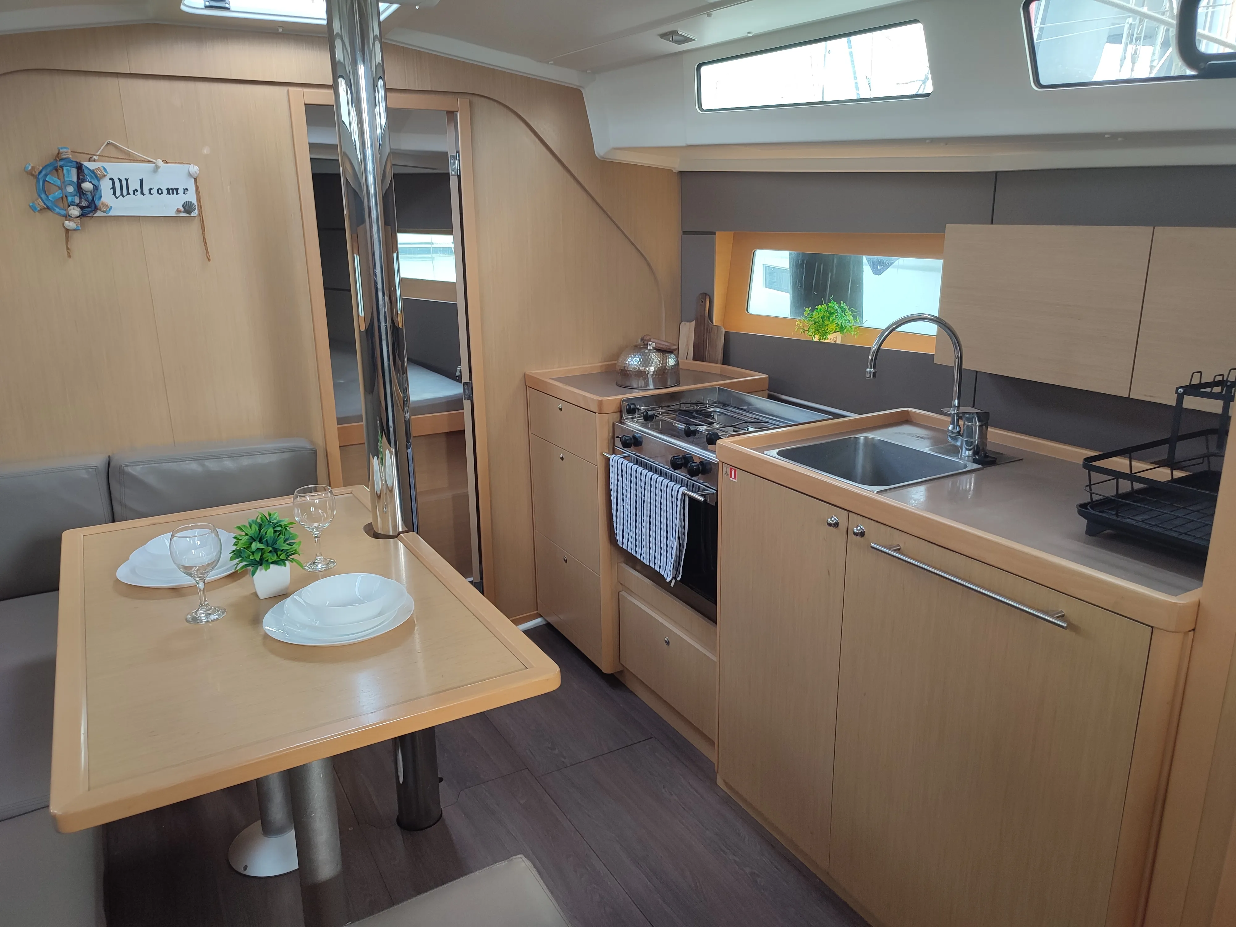 Oceanis 38 Zografia — foto dello yacht n. 8