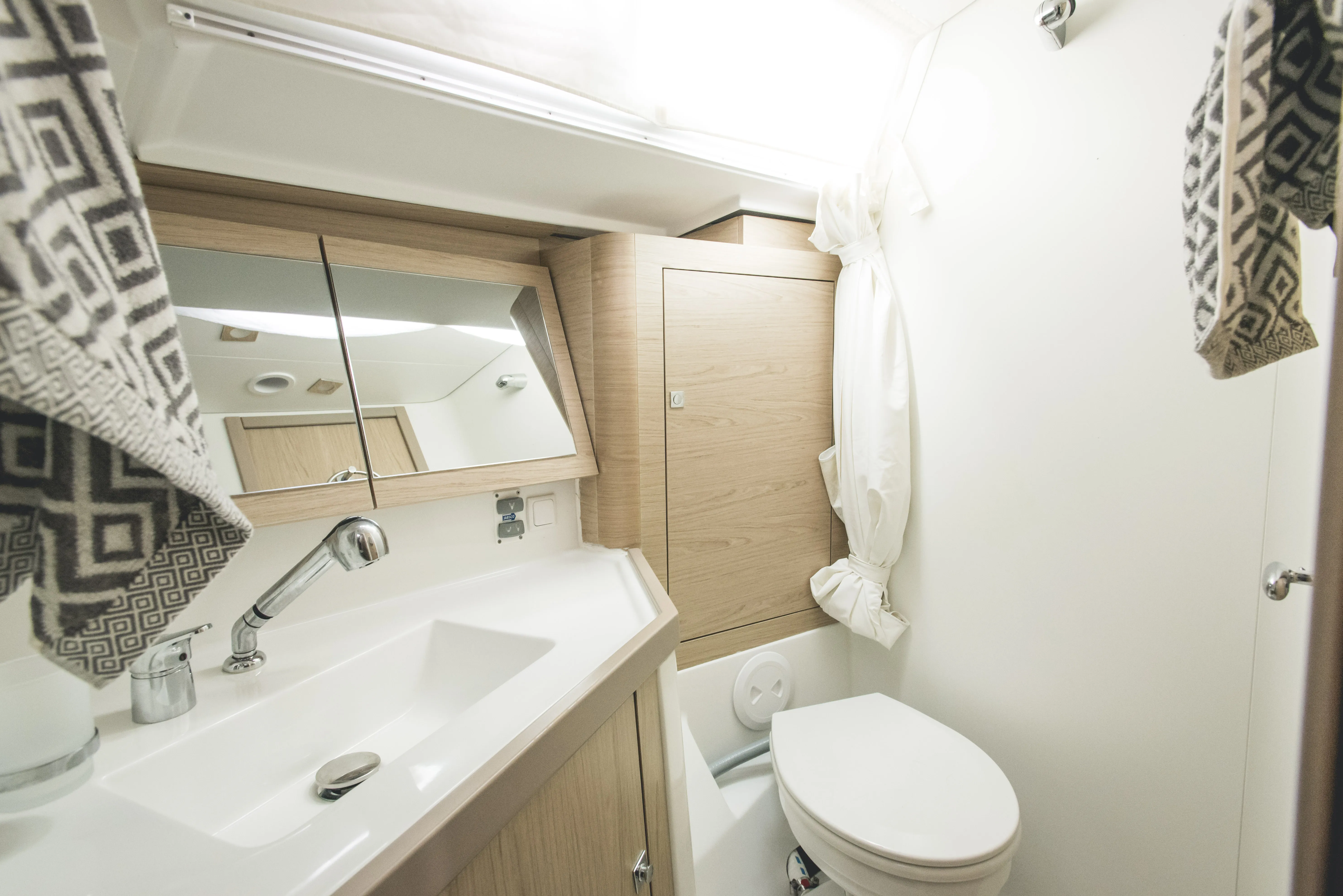 Oceanis 45 Ayther - Standard line — foto dello yacht n. 3
