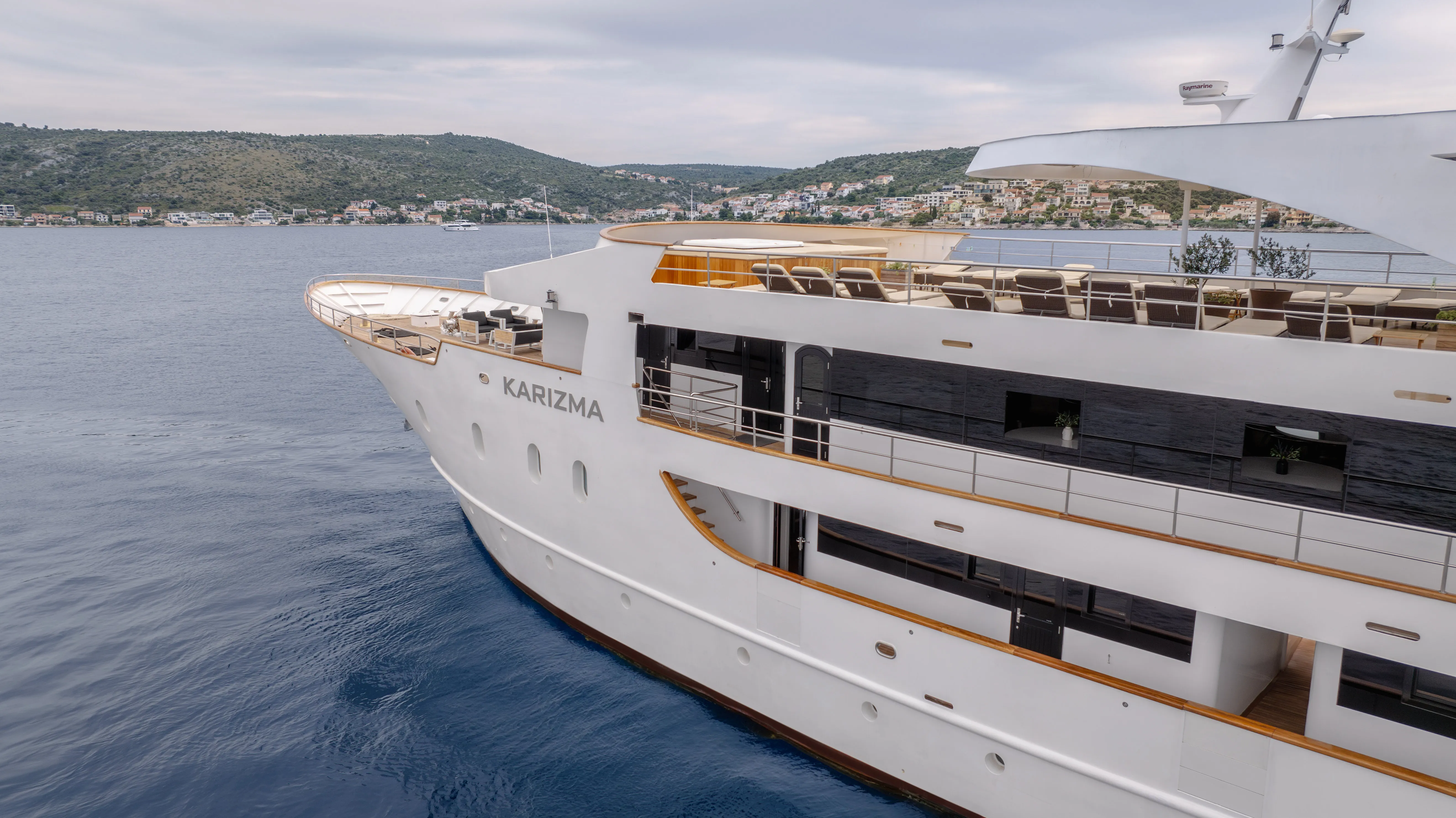 Motoryacht Karizma — yacht photo 34