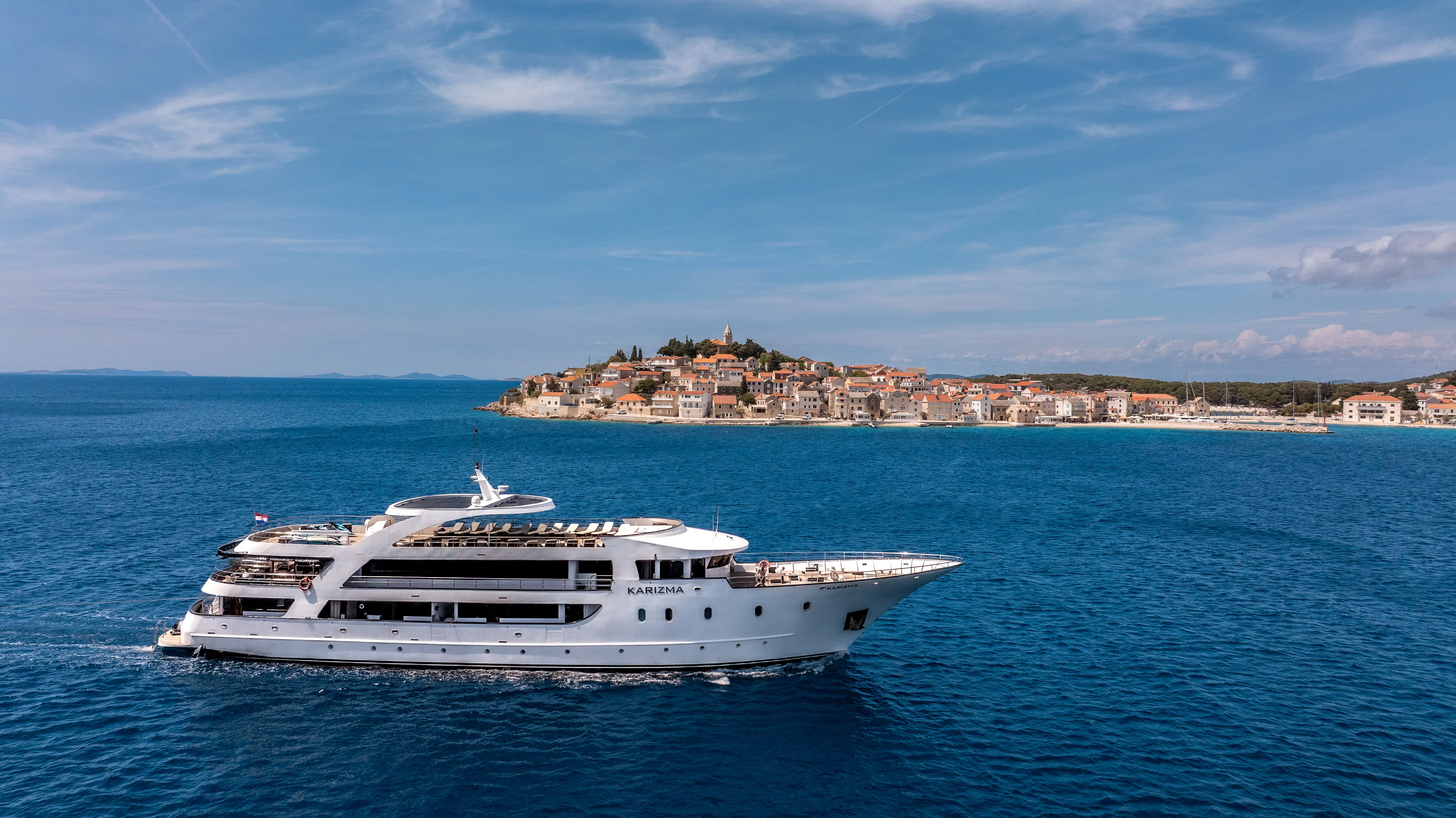 Motoryacht Karizma — yacht photo 20