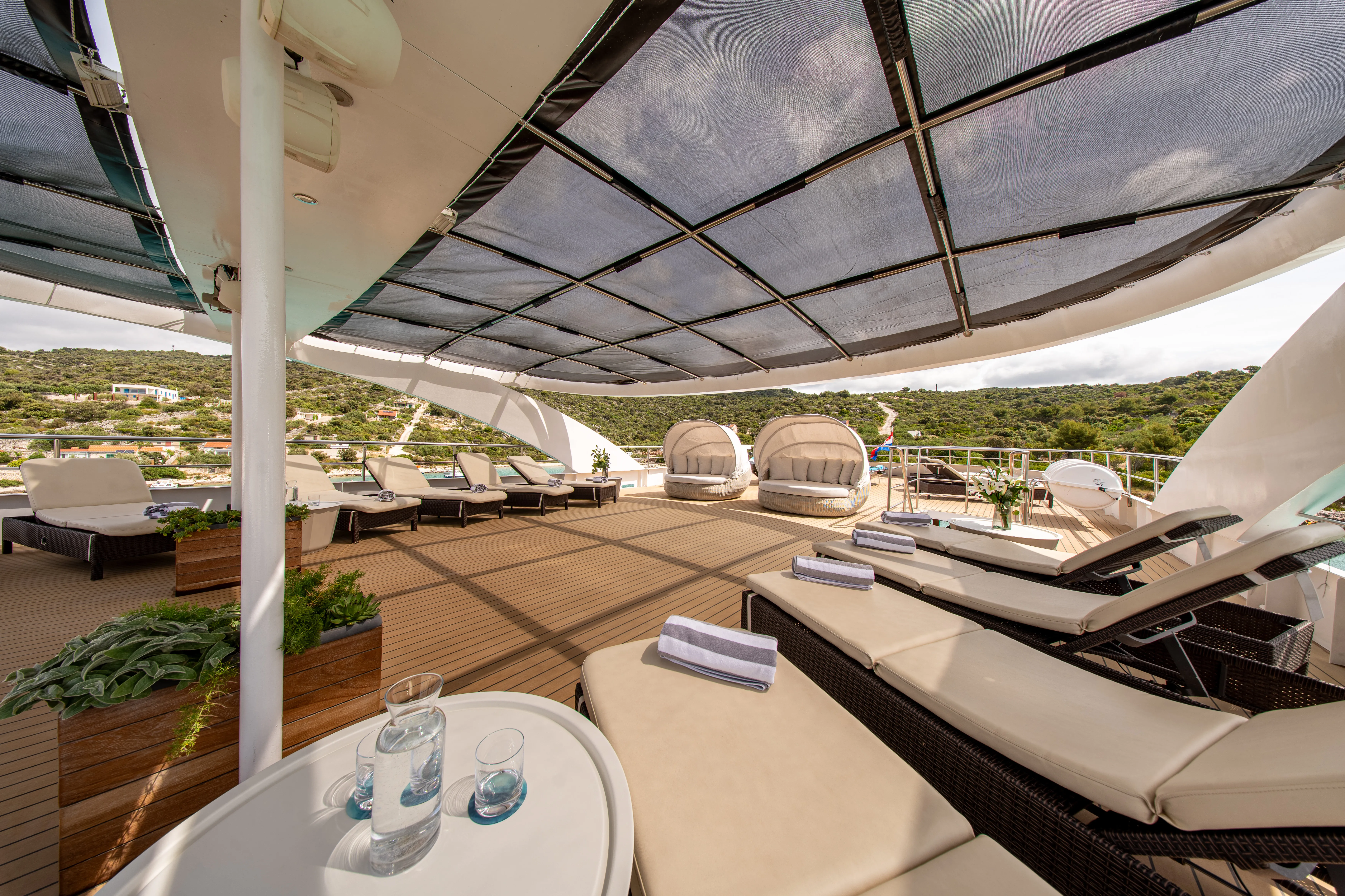 Motoryacht Karizma — yacht photo 28