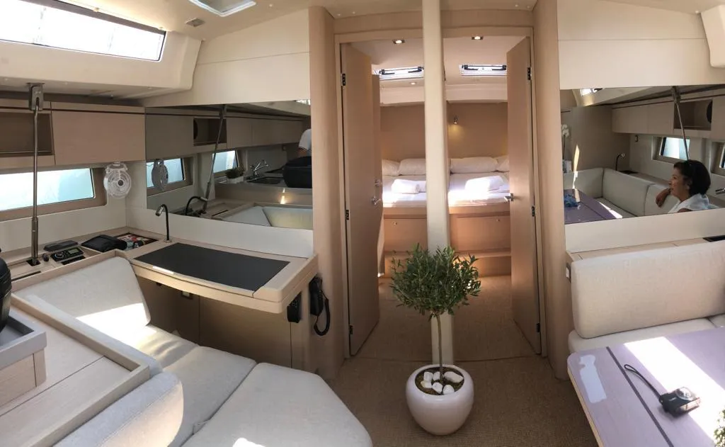 Oceanis 51.1 DEMILIA STAR — yacht photo 2