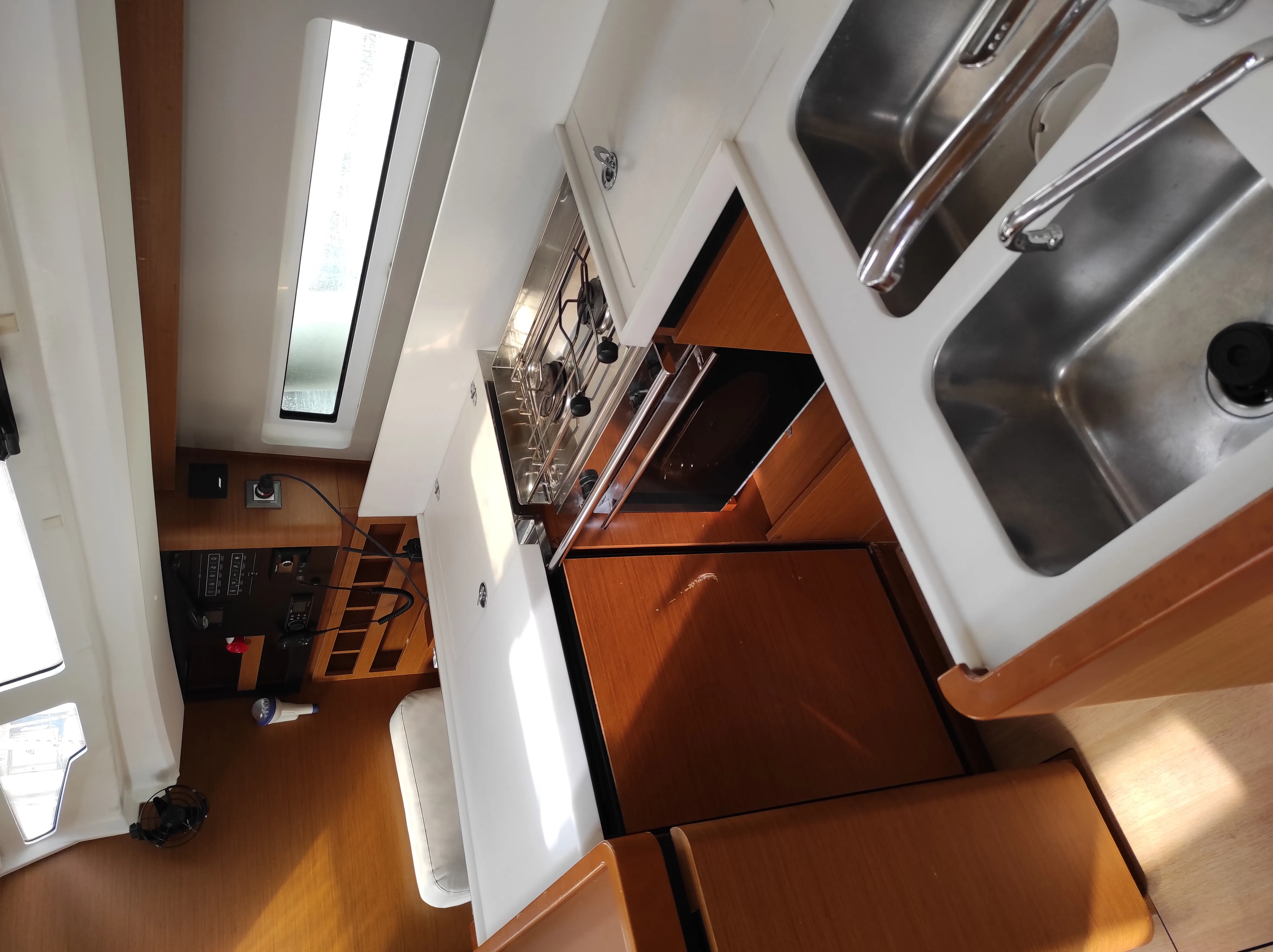 Sun Odyssey 440 Alboran Caipiroska (Radazul) — foto dello yacht n. 4