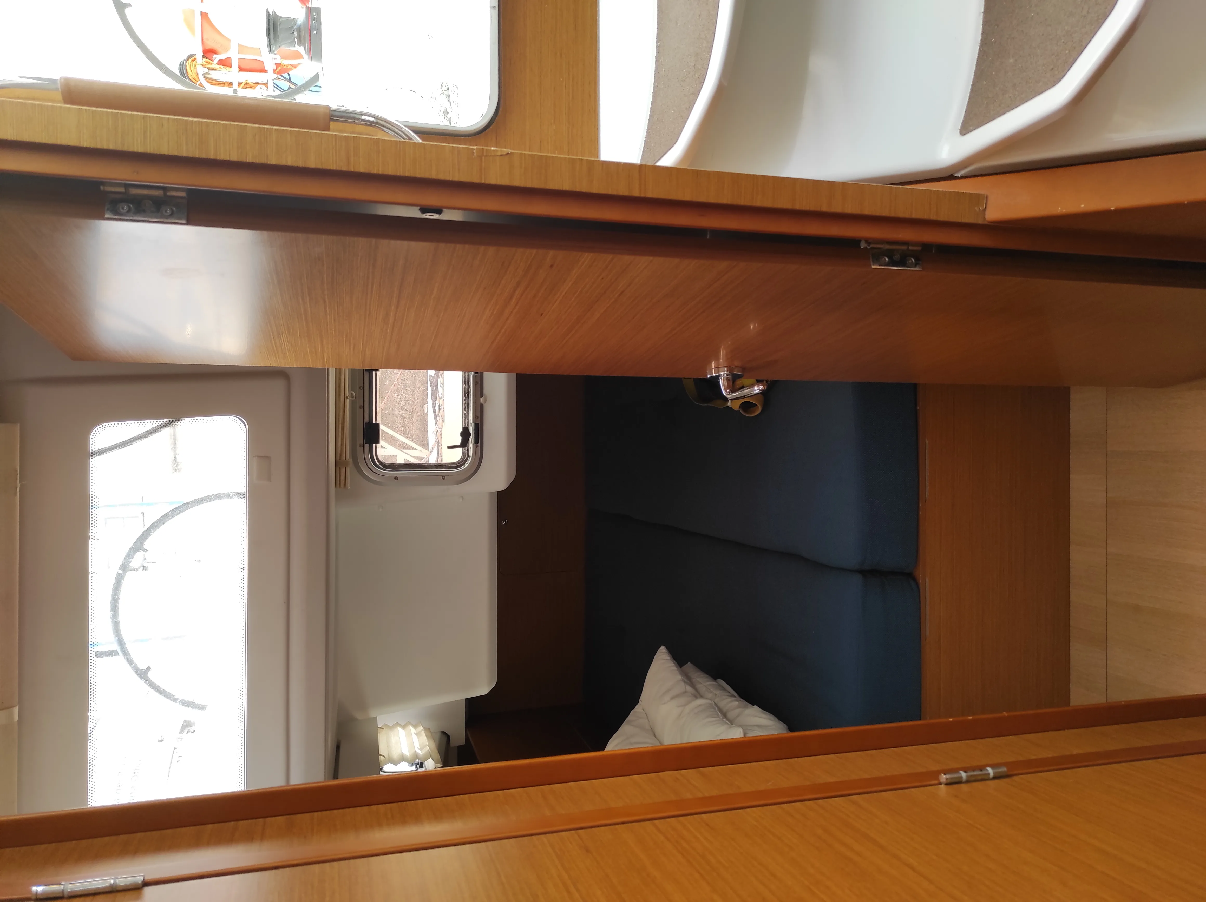 Sun Odyssey 440 Alboran Caipiroska (Radazul) — foto dello yacht n. 3