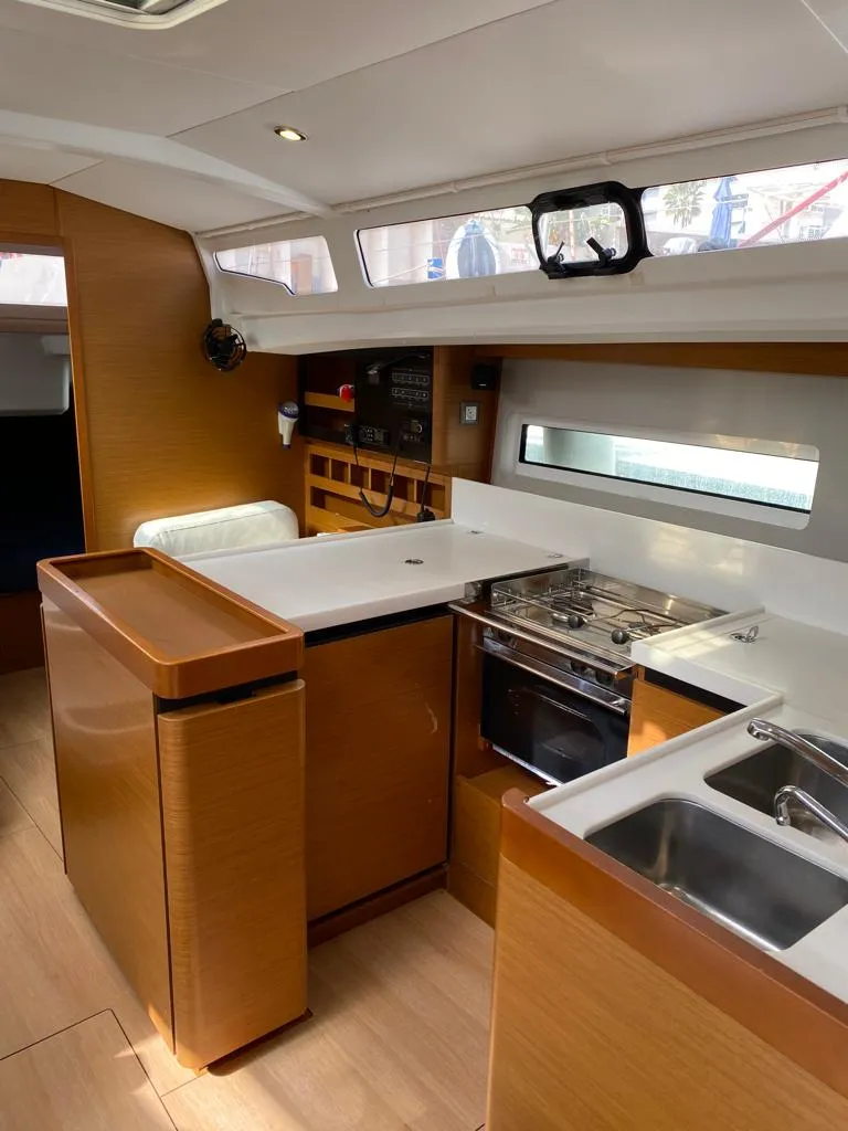 Sun Odyssey 440 Alboran Caipiroska (Radazul) — foto dello yacht n. 26