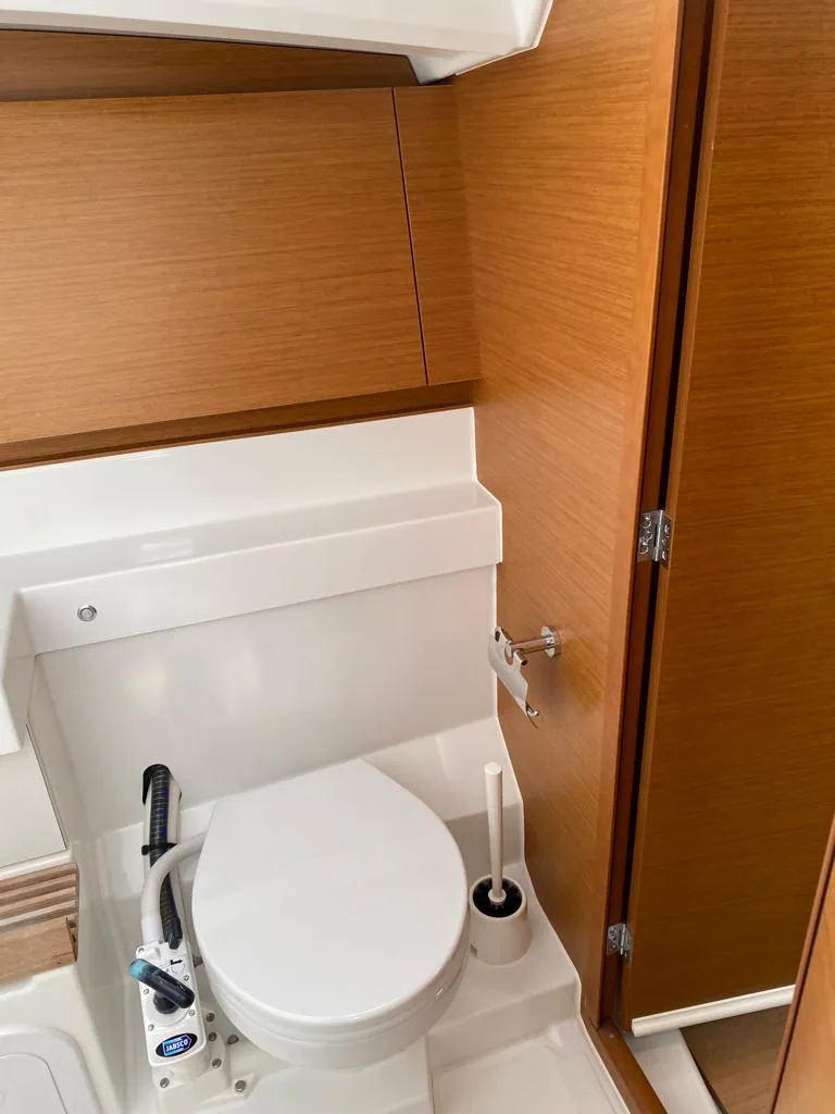 Sun Odyssey 440 Alboran Caipiroska (Radazul) — foto dello yacht n. 8