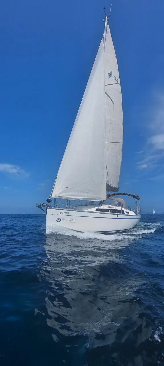 Bavaria 34 FIX — yacht photo 15
