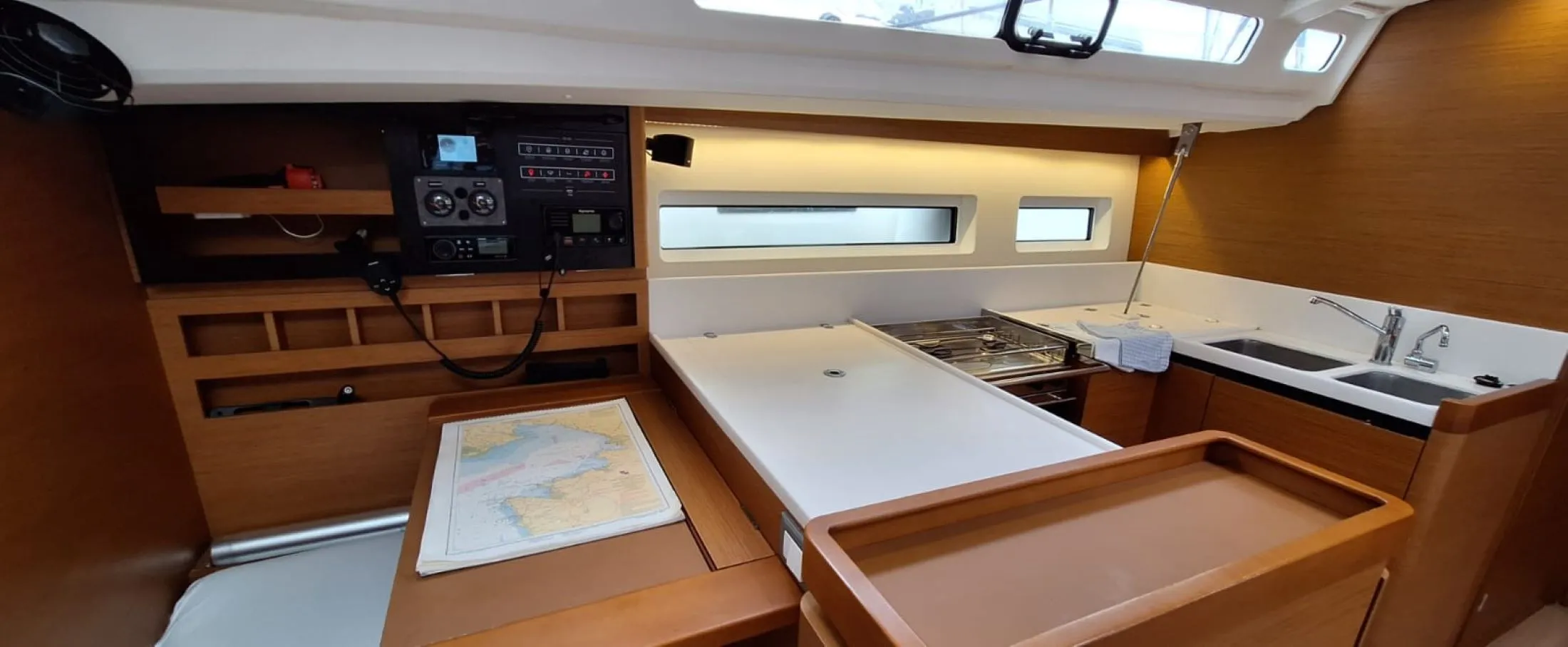 Sun Odyssey 440 Soyka — фотография яхты 6
