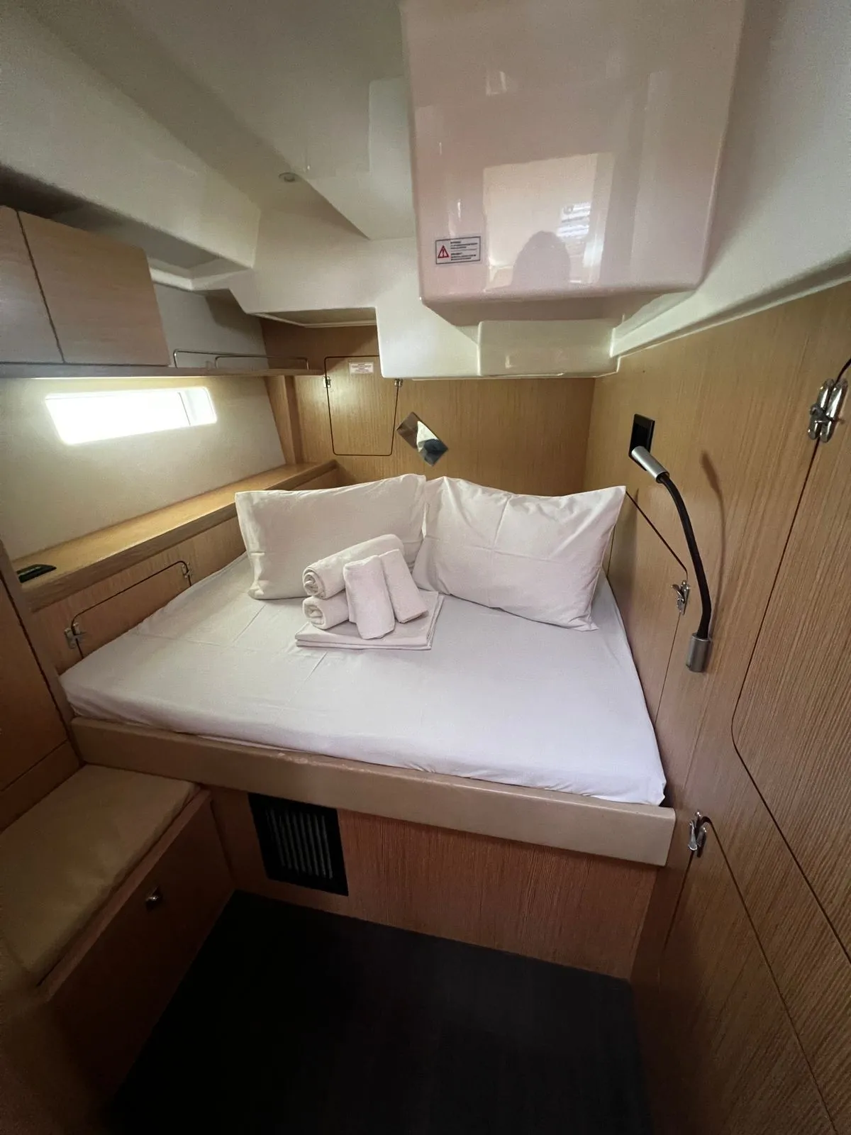 Bavaria C50 — yacht photo 11