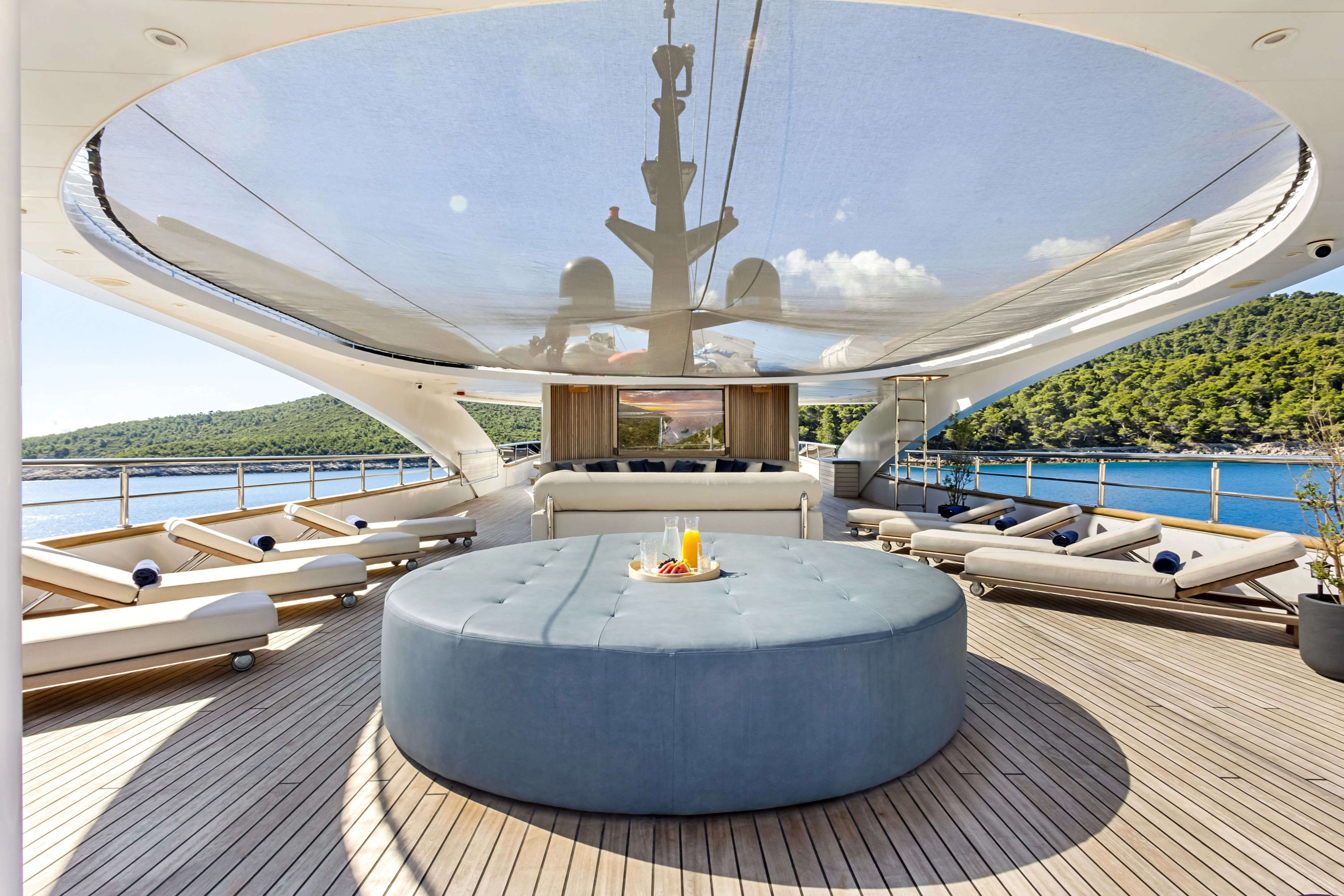 Motoryacht Bella — yacht photo 48