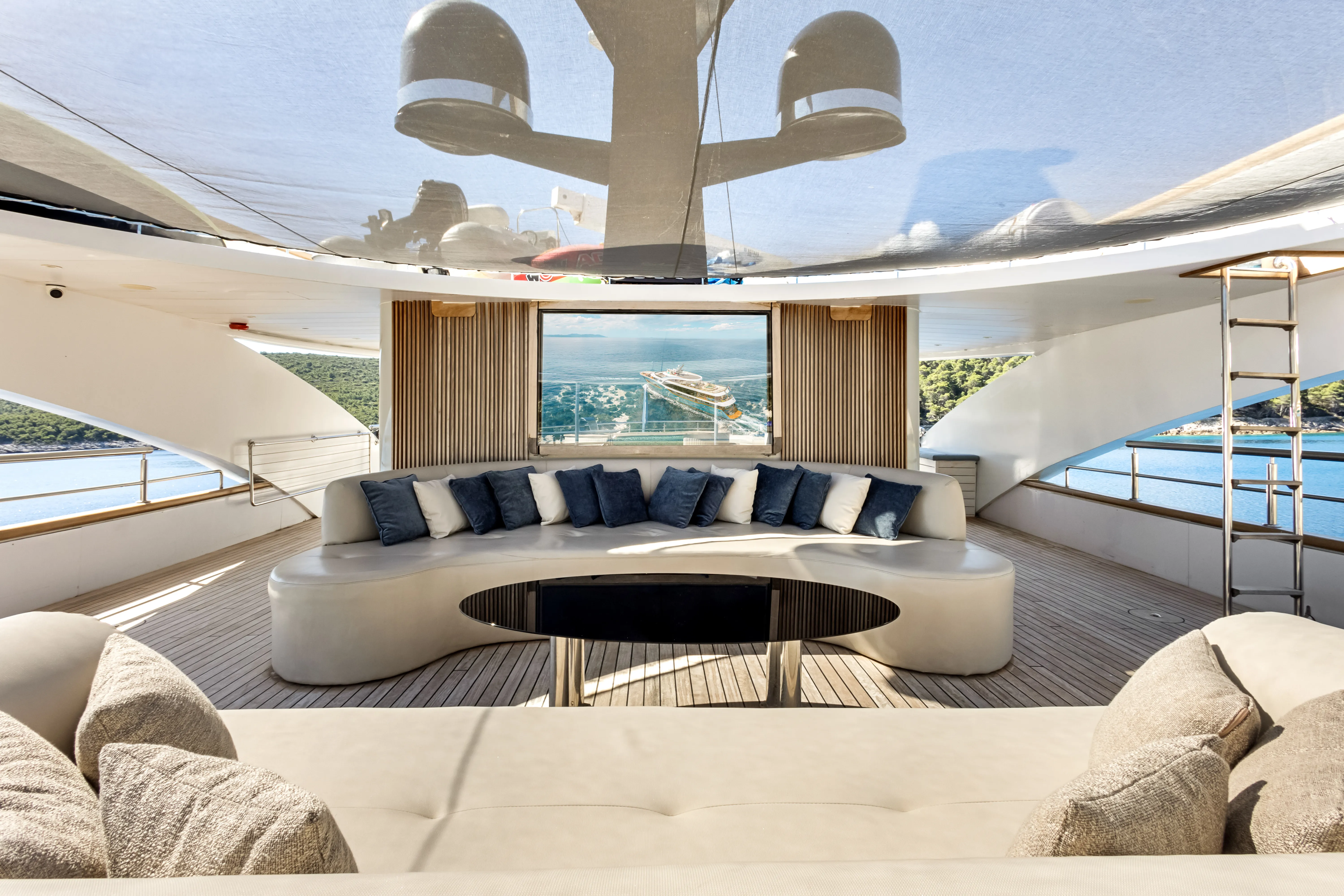 Motoryacht Bella — yacht photo 33