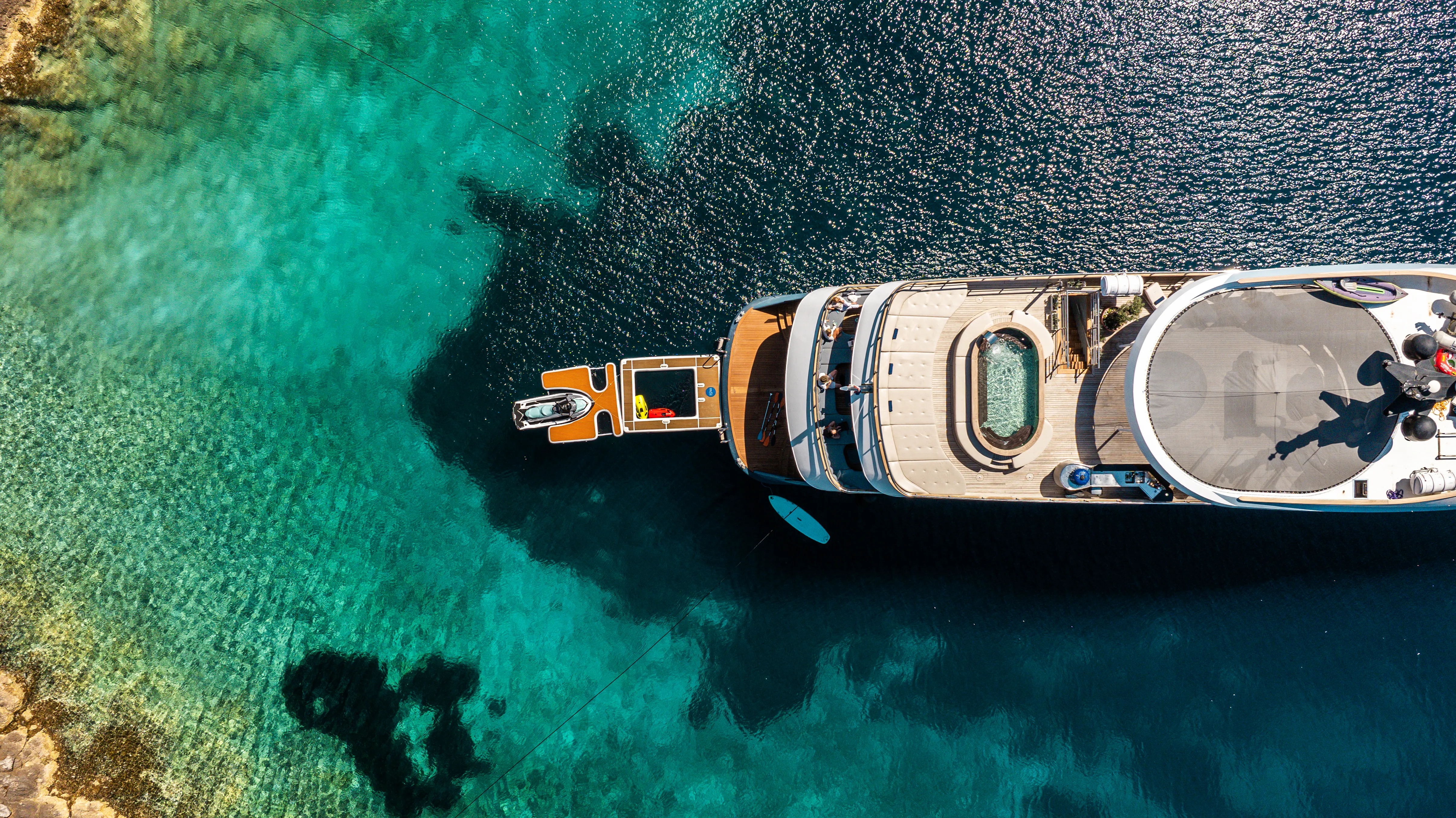 Motoryacht Bella — yacht photo 14