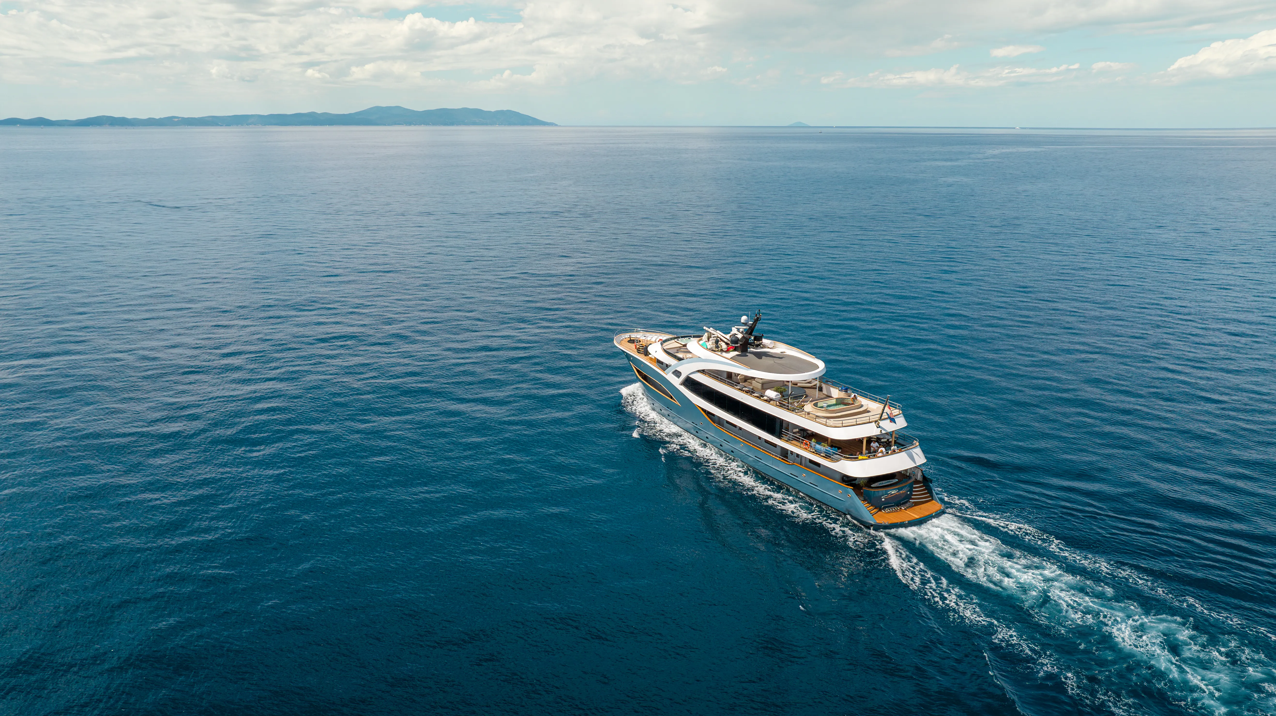 Motoryacht Bella — yacht photo 45