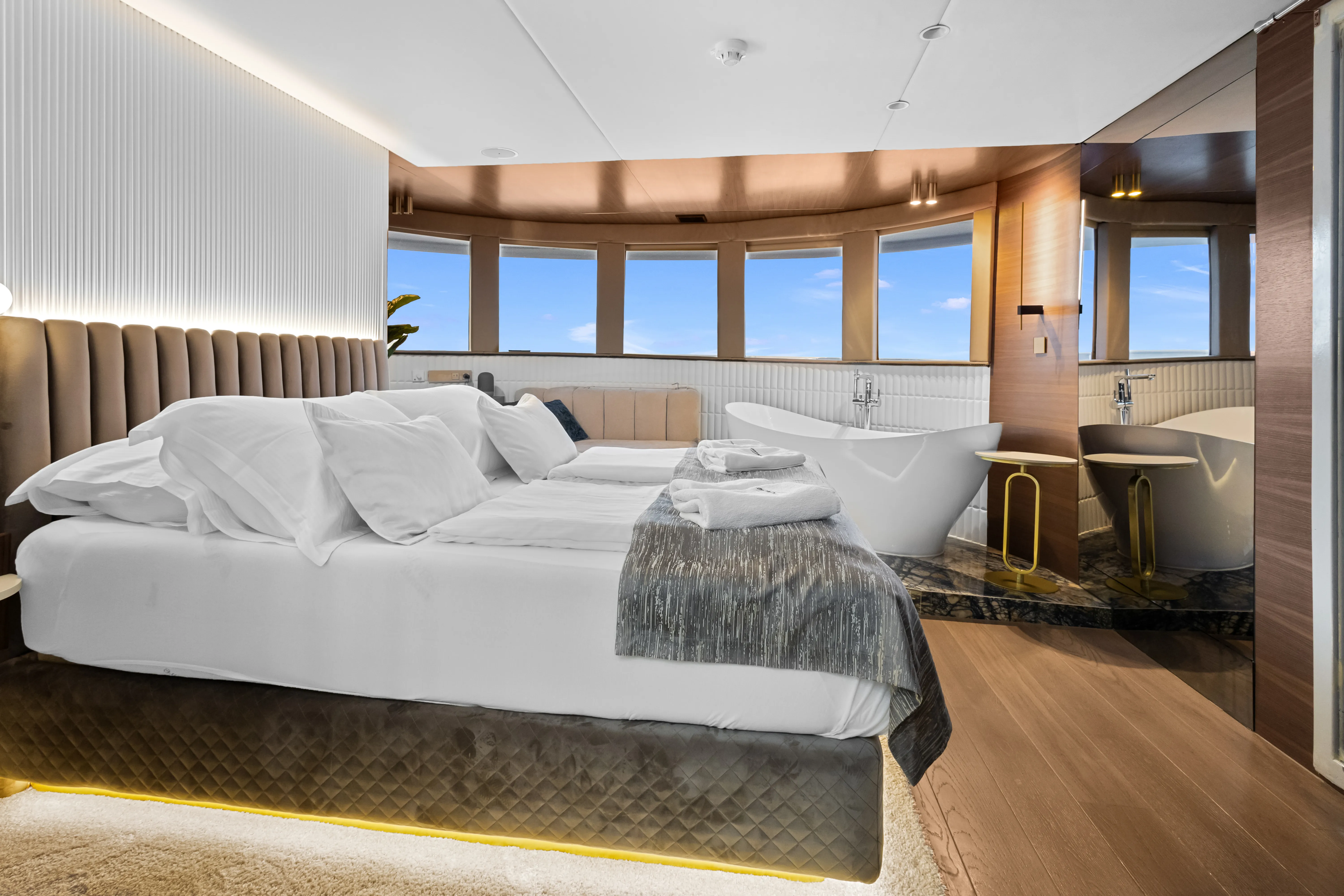Motoryacht Bella — yacht photo 67