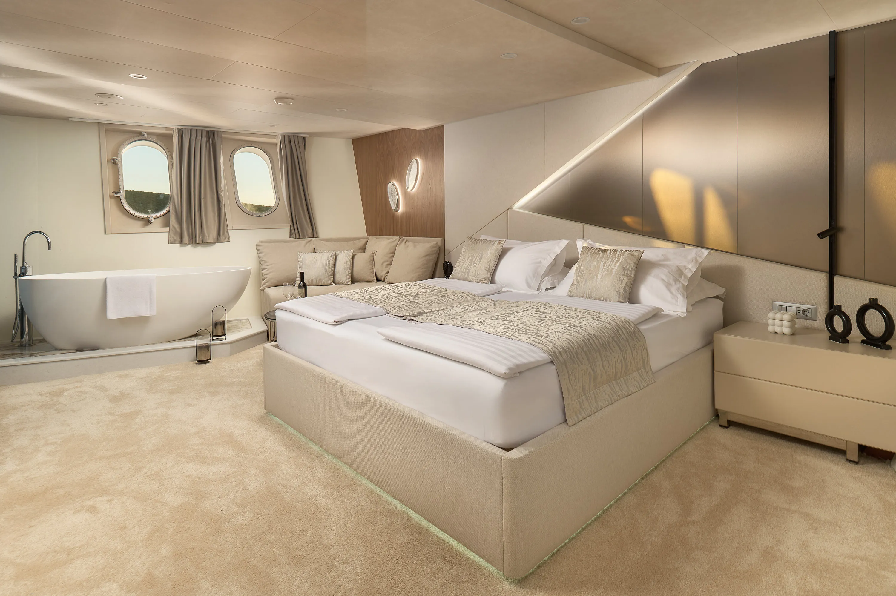 Motoryacht Cristal — yacht photo 37