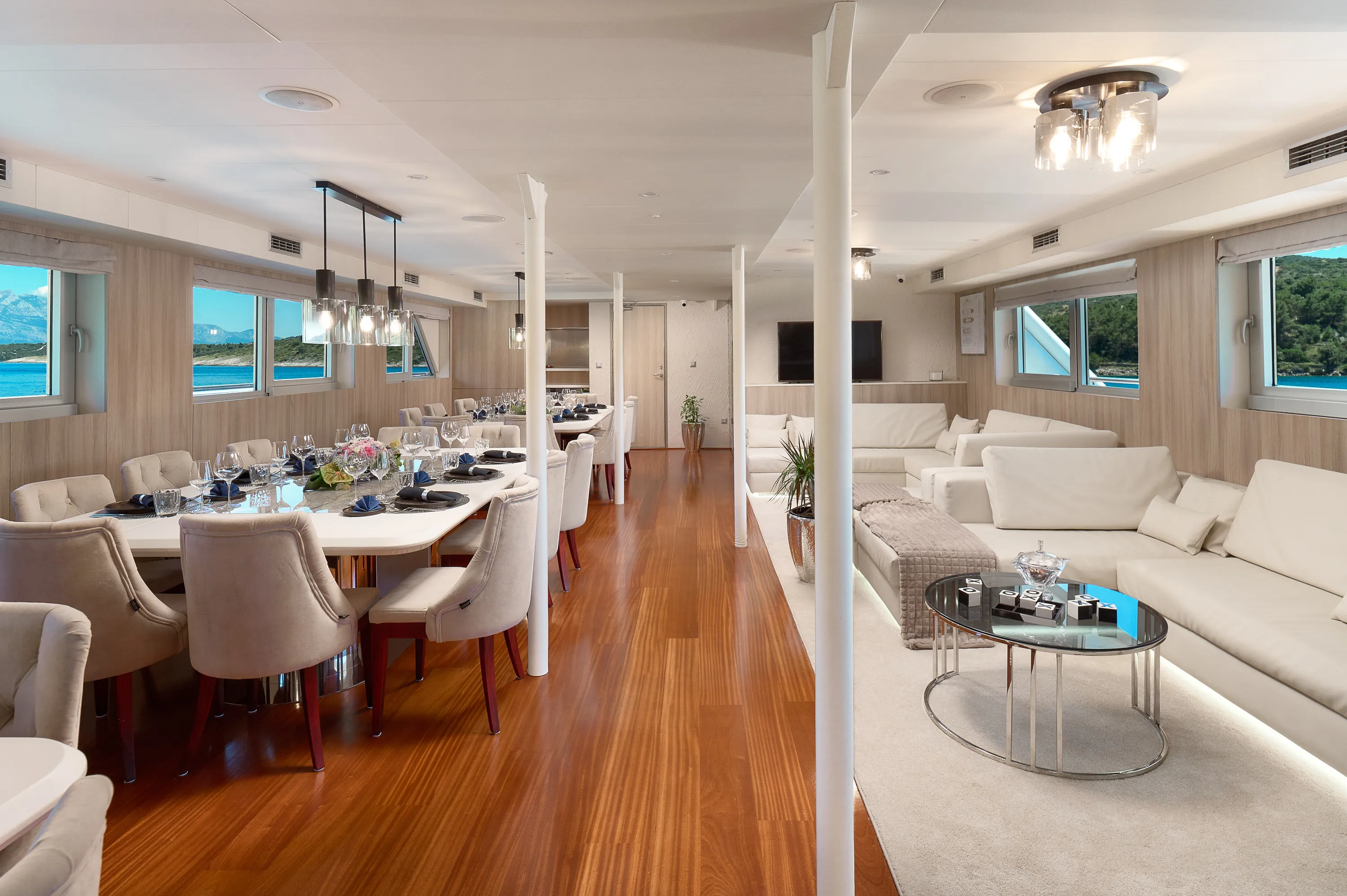 Motoryacht Cristal — yacht photo 14