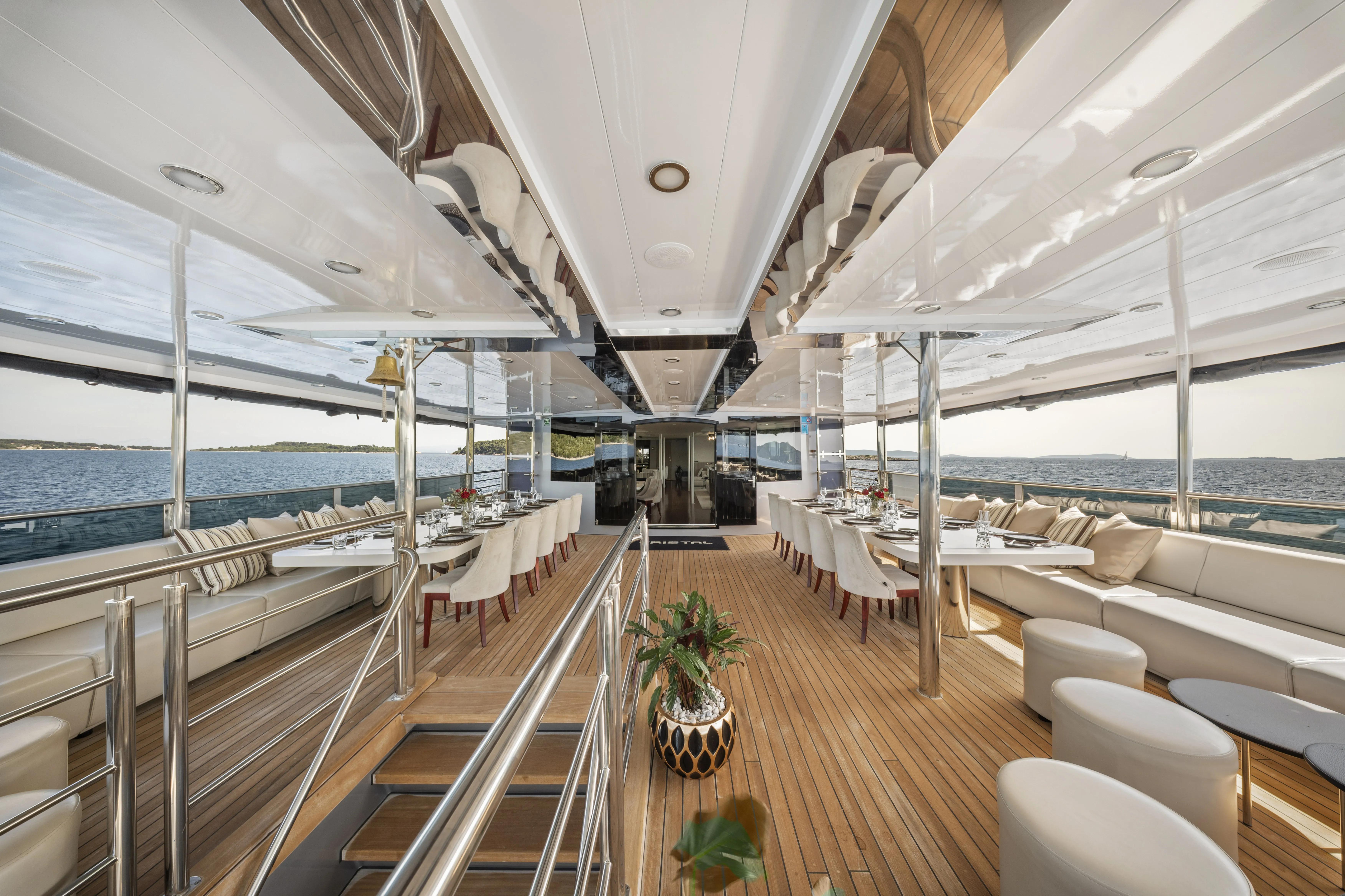 Motoryacht Cristal — yacht photo 48