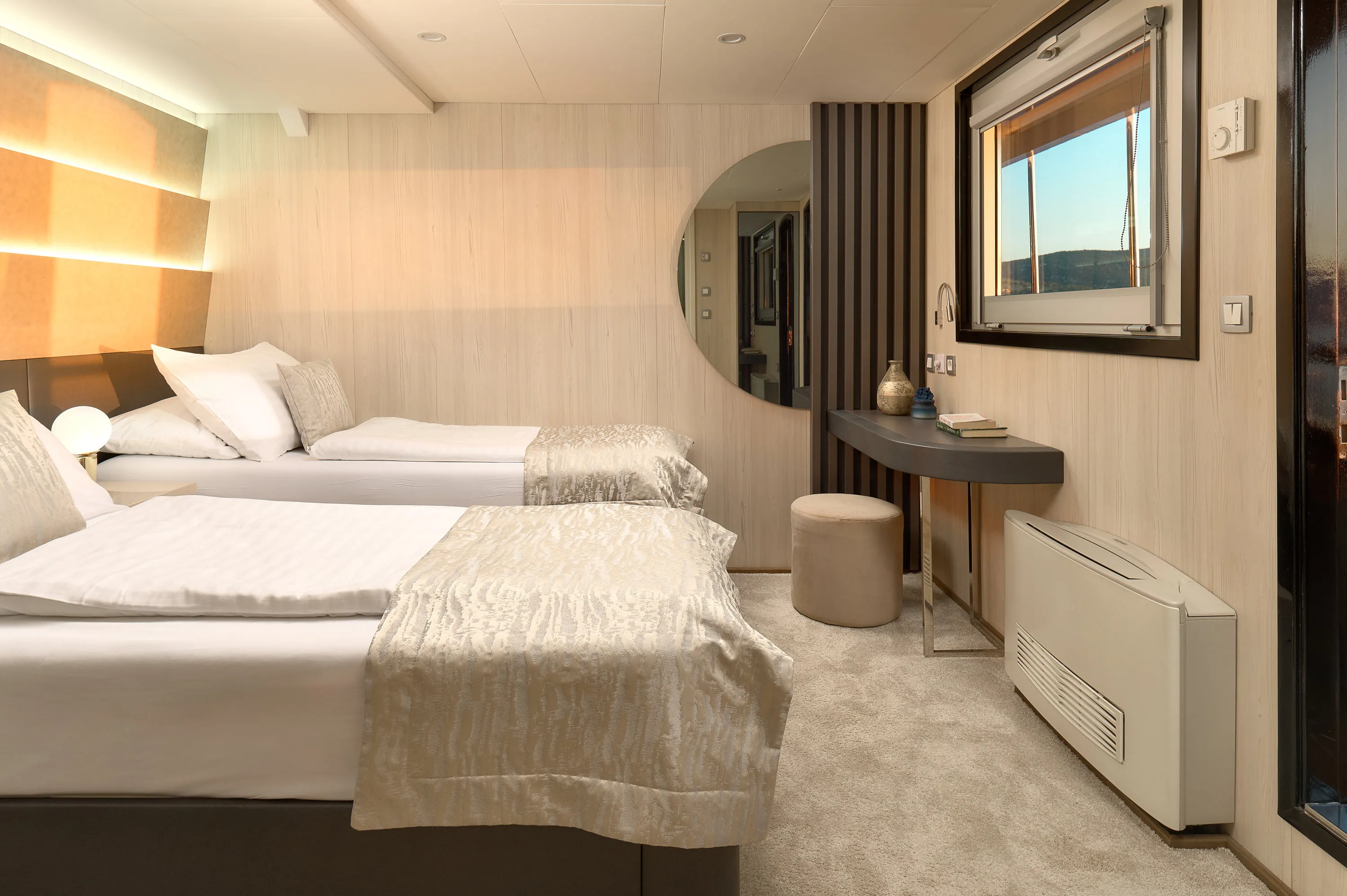 Motoryacht Cristal — yacht photo 43