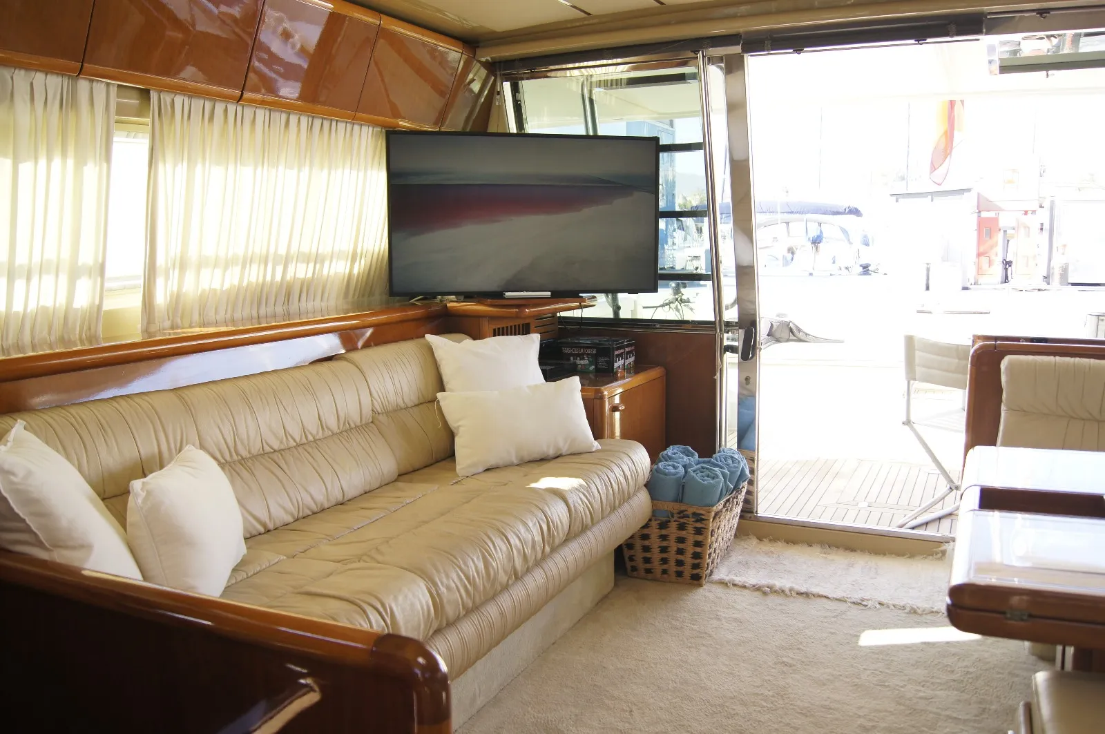Ferretti 175 FLY Tres Sirenas — yacht photo 27