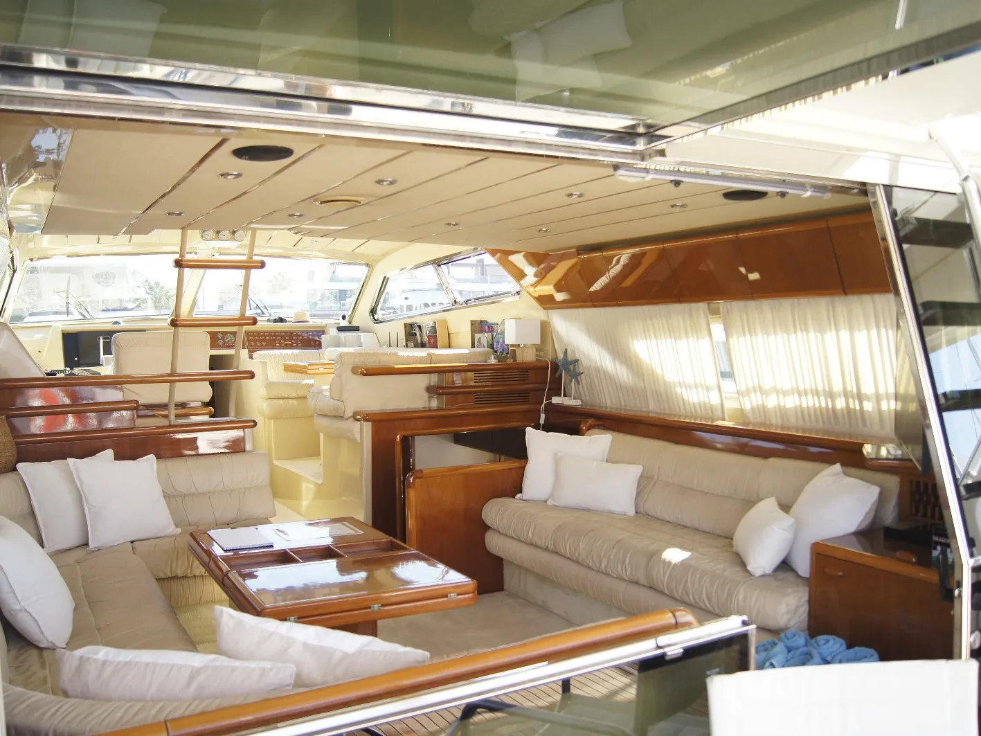 Ferretti 175 FLY Tres Sirenas — yacht photo 6