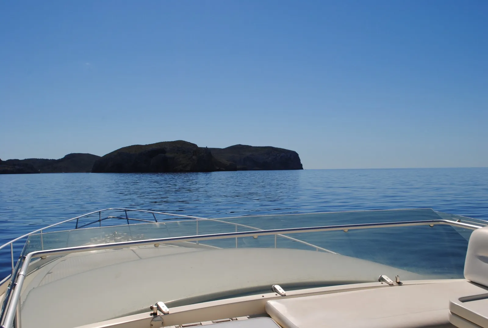 Ferretti 175 FLY Tres Sirenas — yacht photo 33