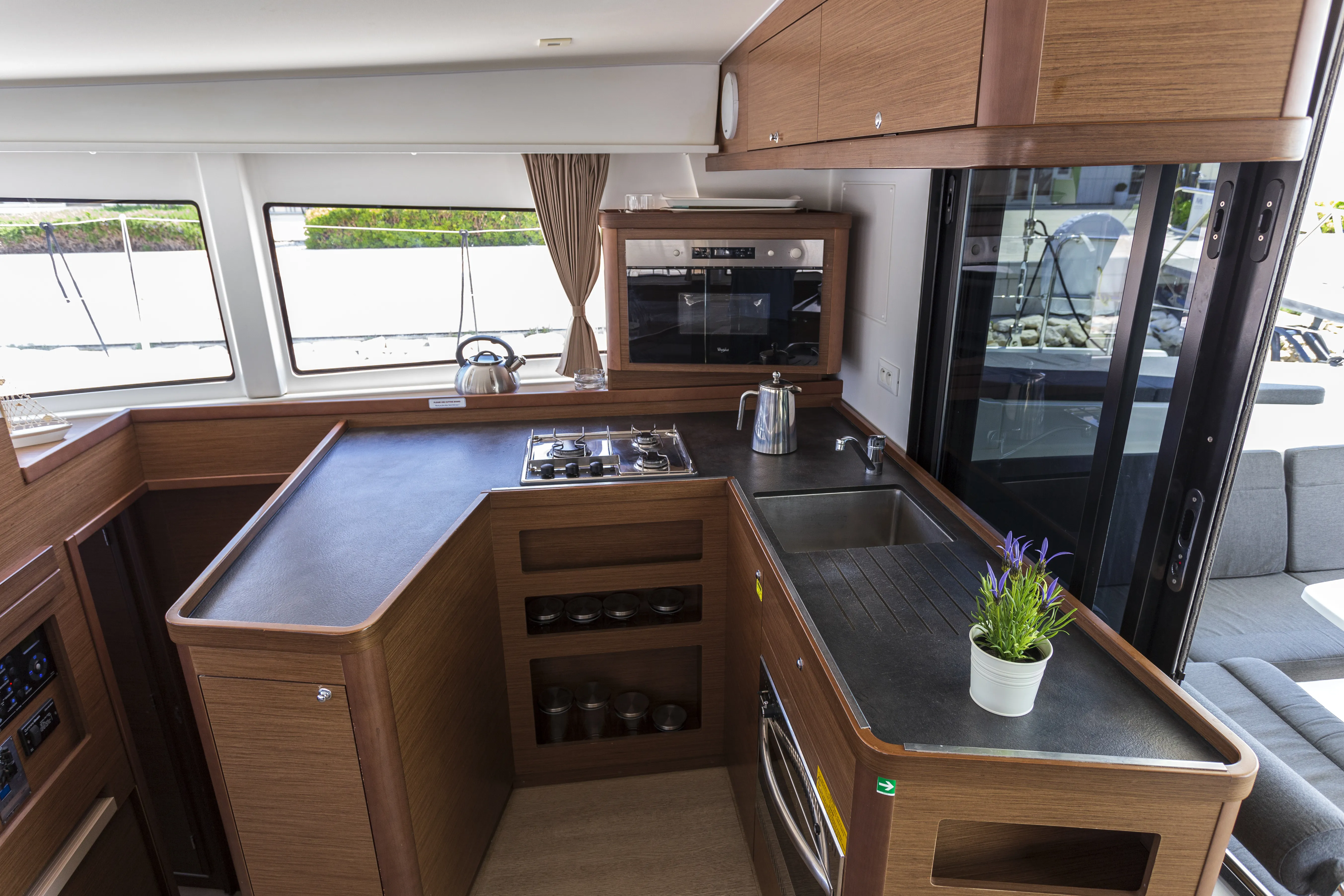Lagoon 42 STARDUST — foto dello yacht n. 2