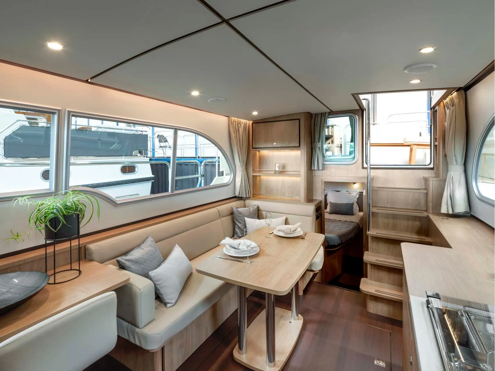 Linssen Grand Sturdy 35.0 AC Jules — фотография яхты 2