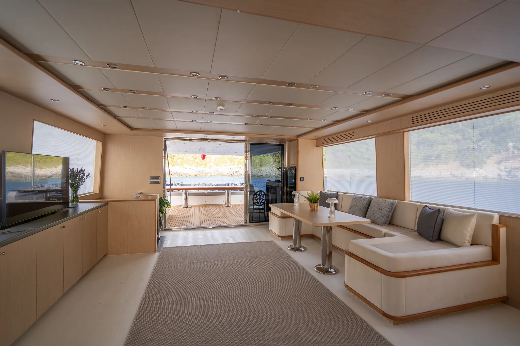 Custom built 183 Lavin — yacht photo 16