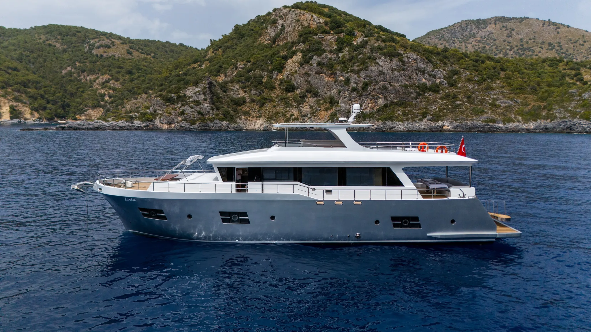 Custom built 183 Lavin — yacht photo 12
