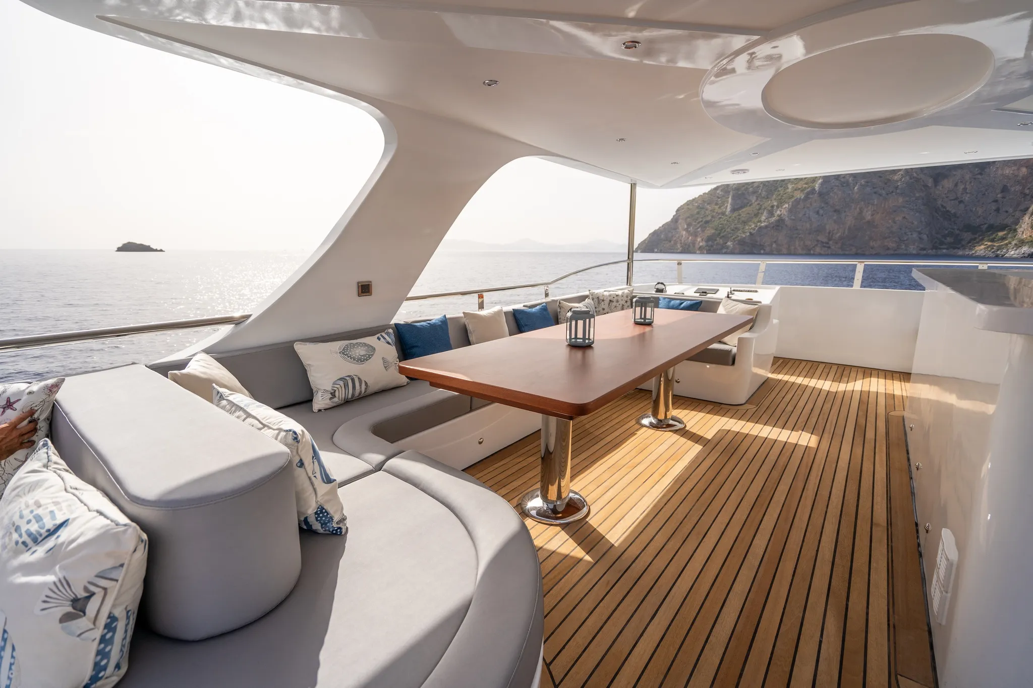 Custom built 183 Lavin — yacht photo 27