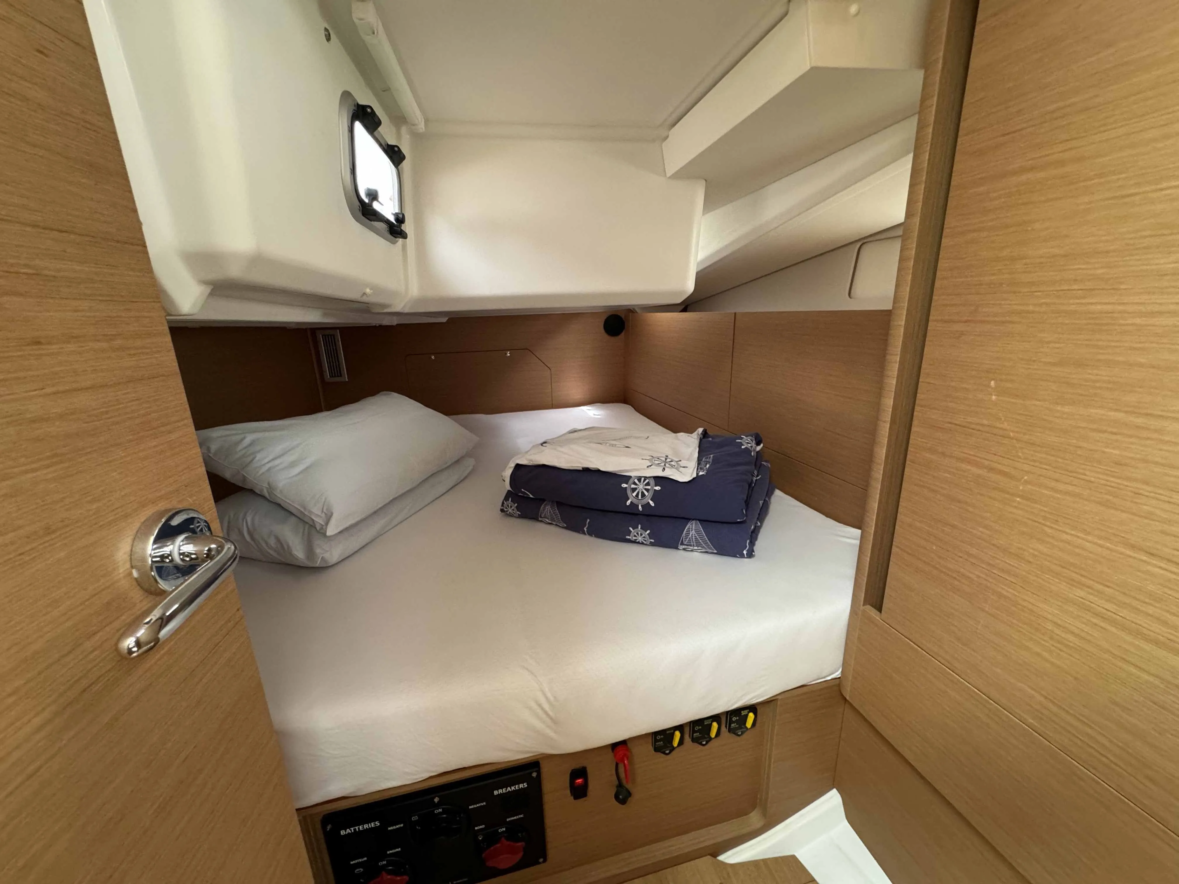 Sun Odyssey 440 BOHEMIAN RHAPSODY — фотография яхты 14
