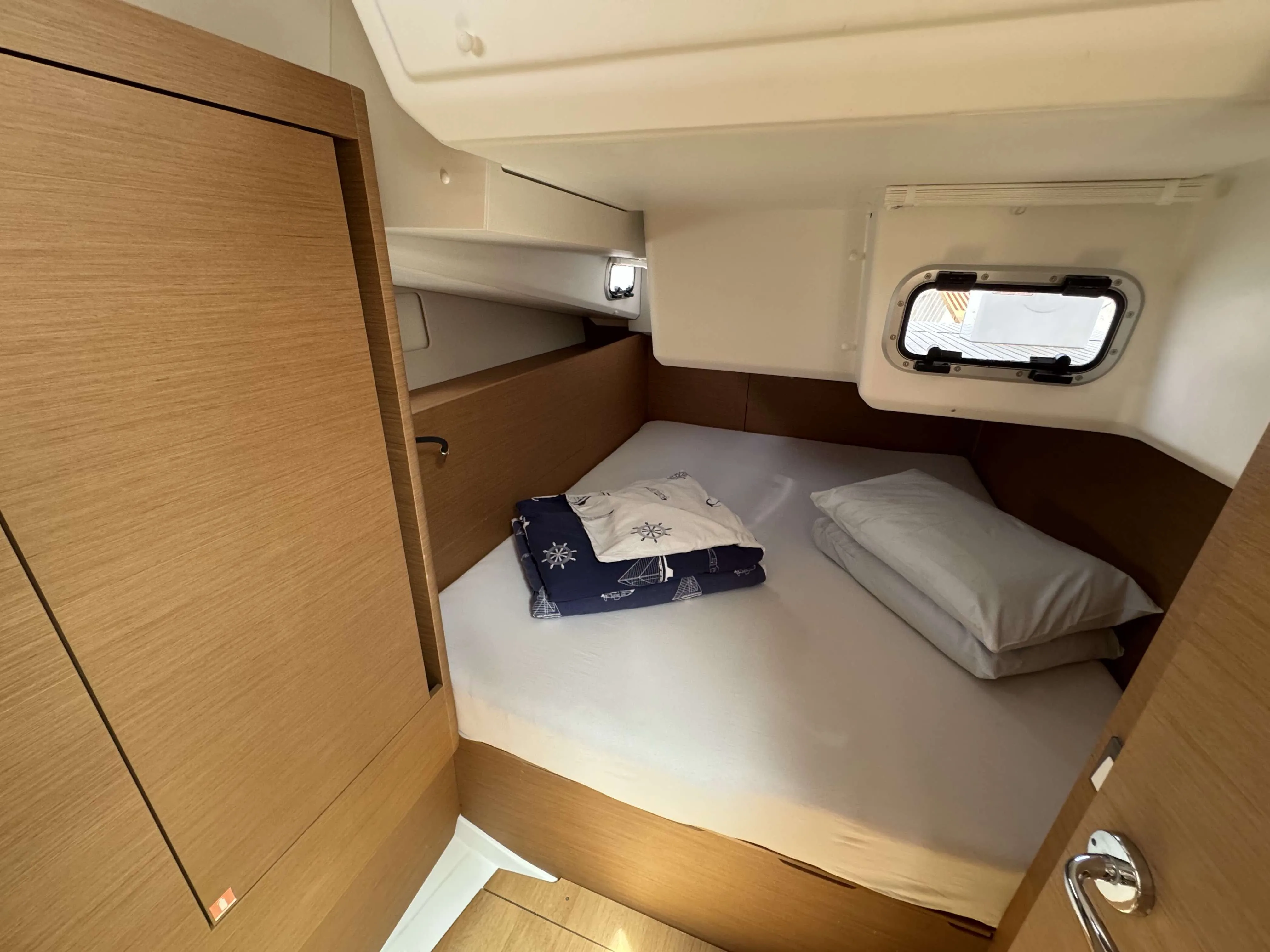Sun Odyssey 440 BOHEMIAN RHAPSODY — фотография яхты 9