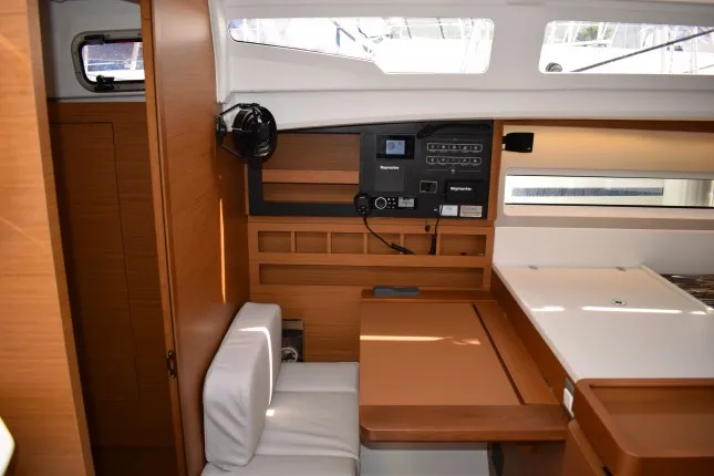 Sun Odyssey 440 PROUD MARY — фотография яхты 6