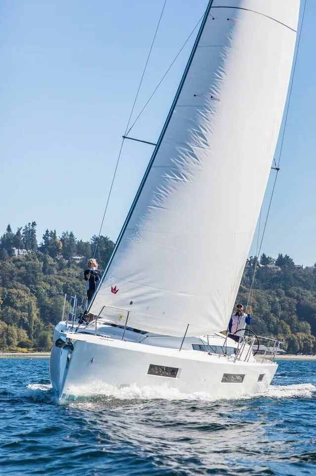 Sun Odyssey 440 ŠINKI — фотография яхты 4