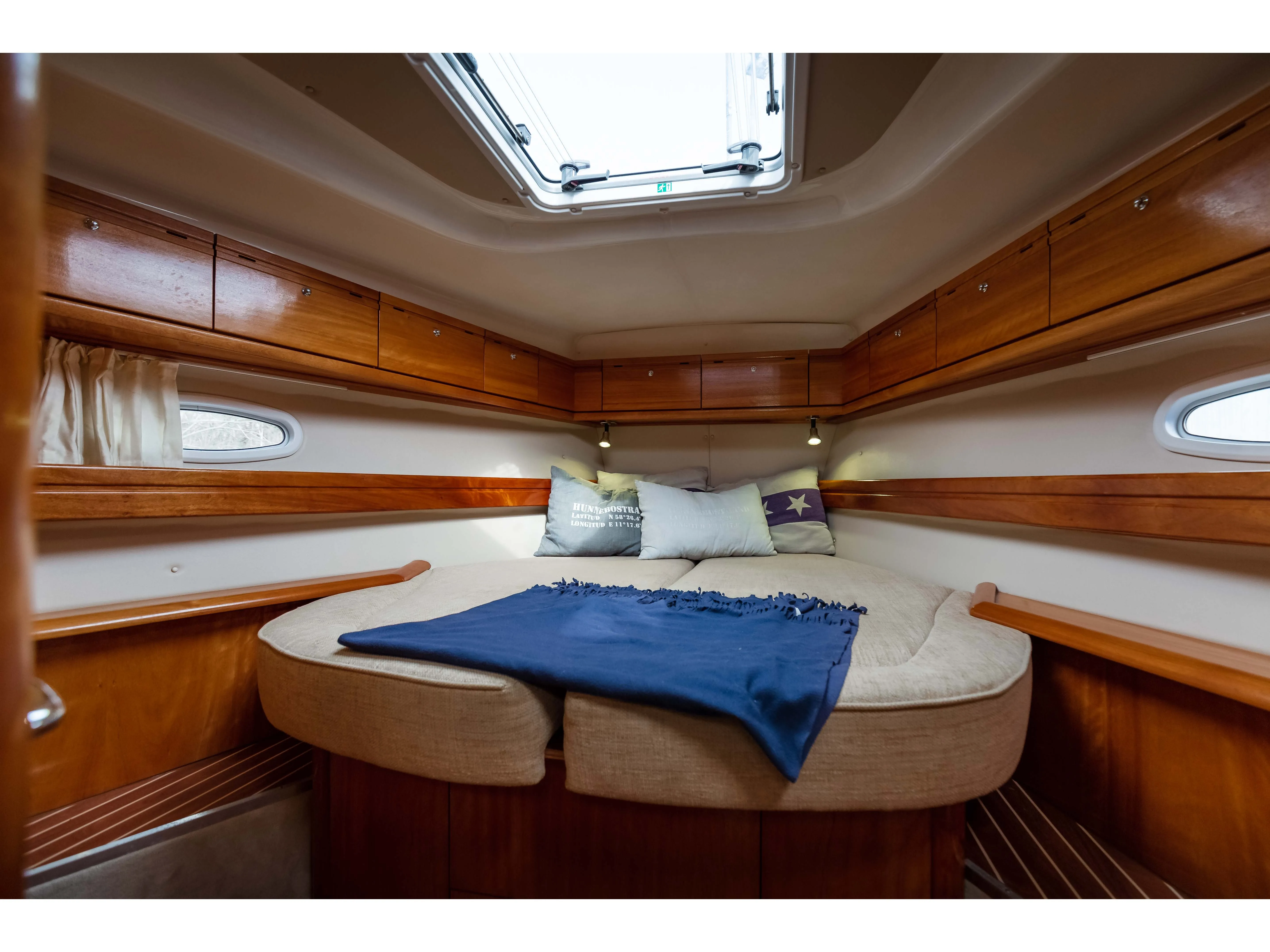 Bavaria 44 Vision Meer Elis — yacht photo 3