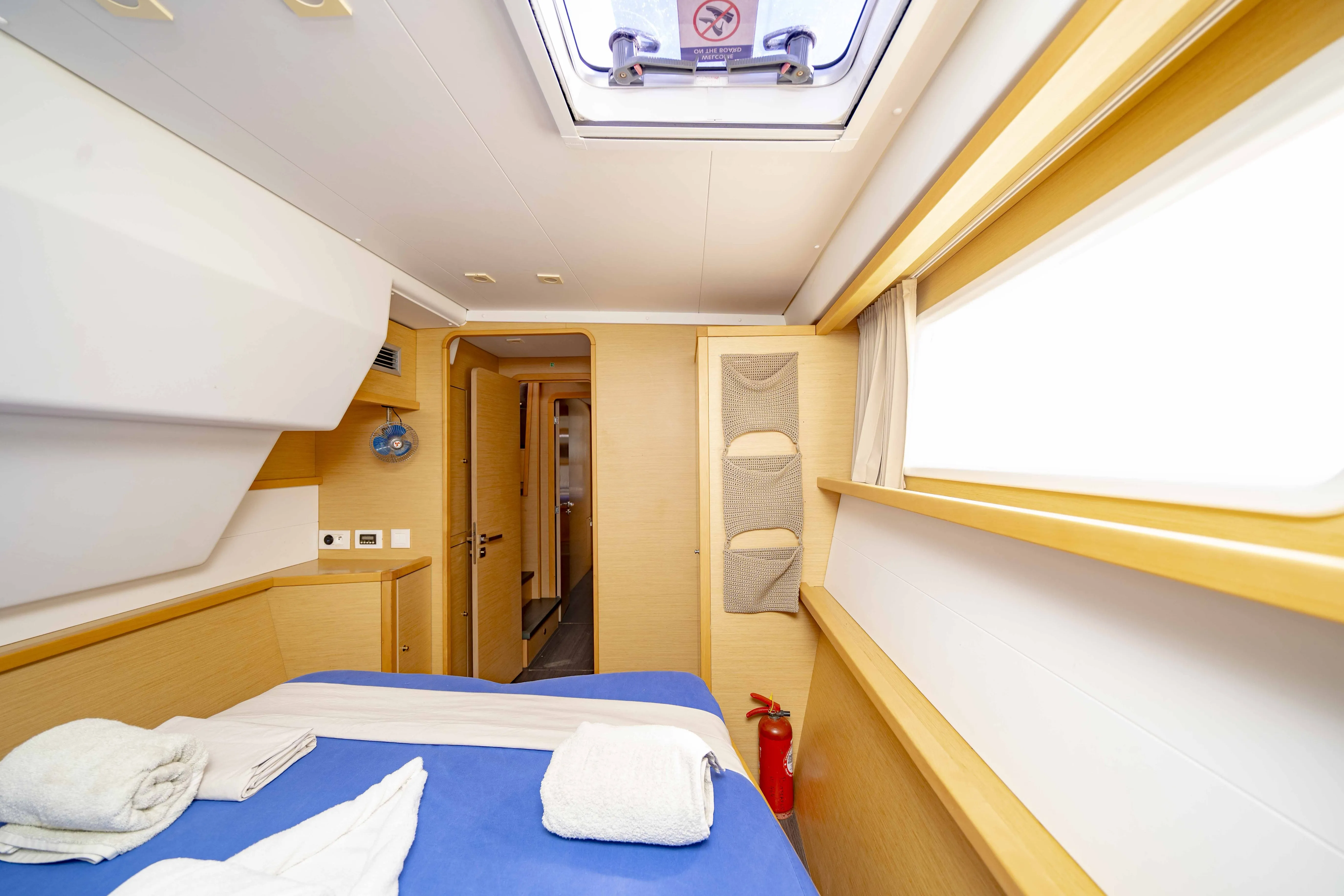 Lagoon 450 Fly Butterfly — foto dello yacht n. 9
