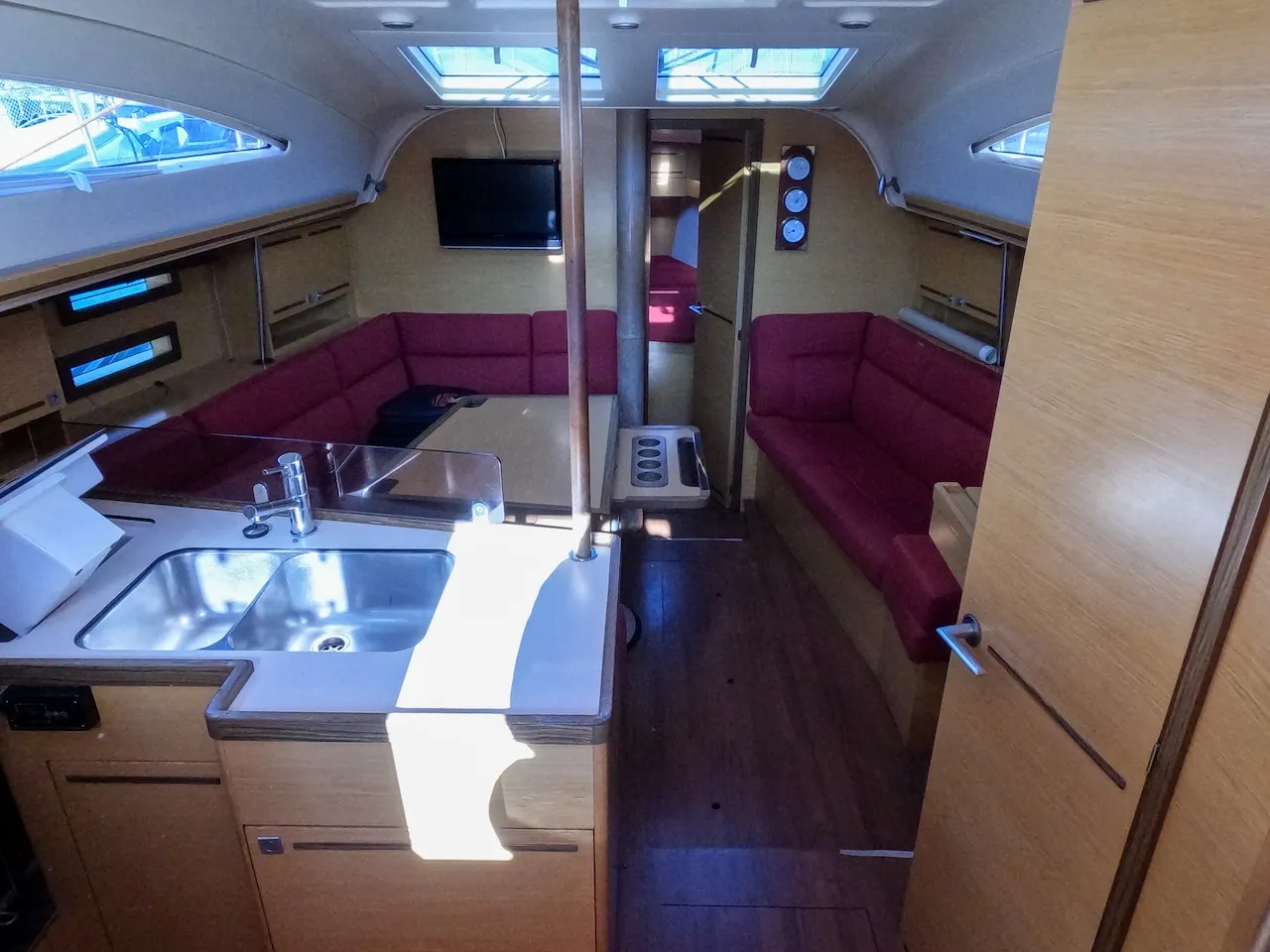 Elan Impression 394 Orca V. — jahtikuva 2